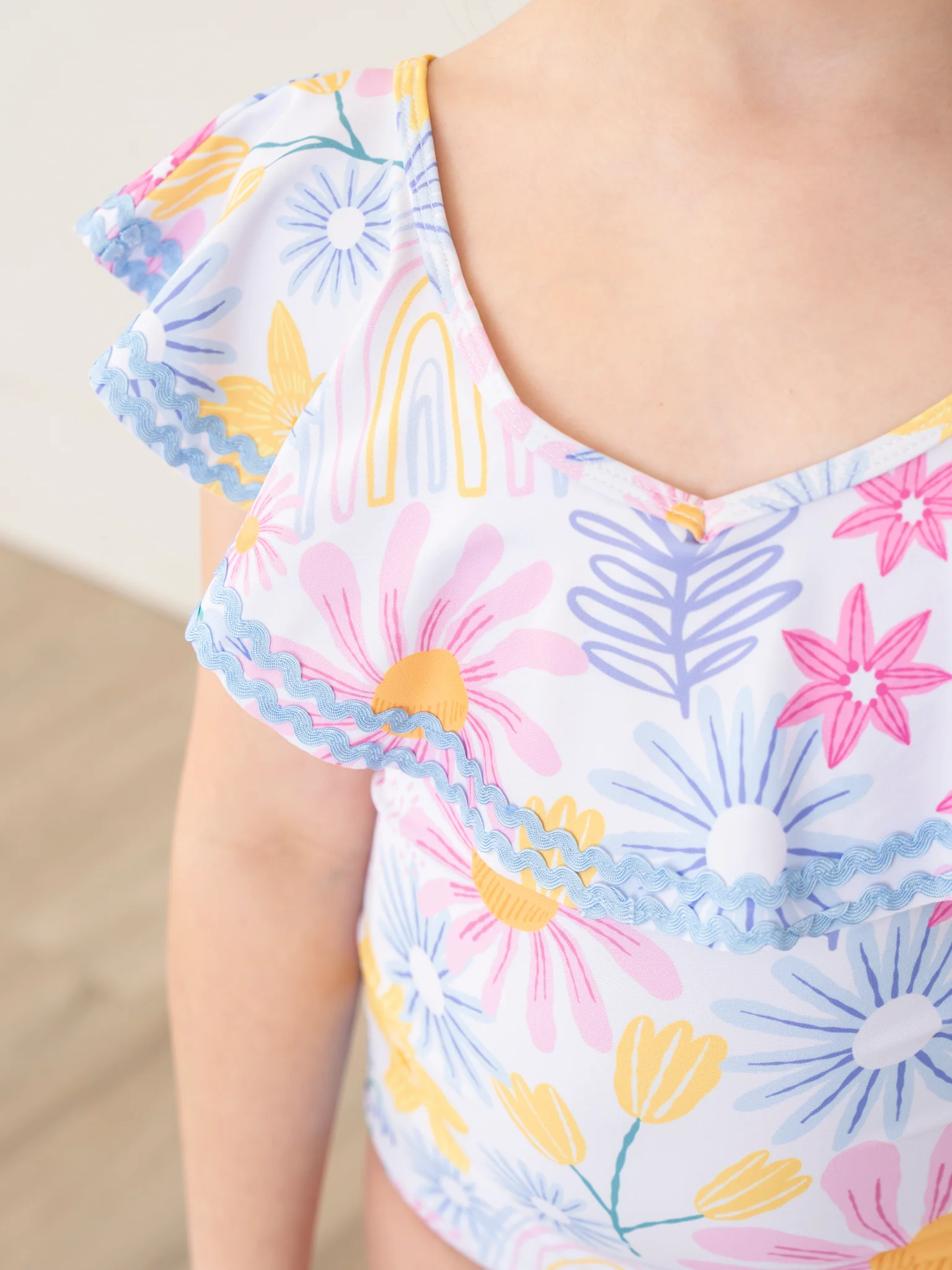 Asters Floral Ruffle Swimsuit - Image 3