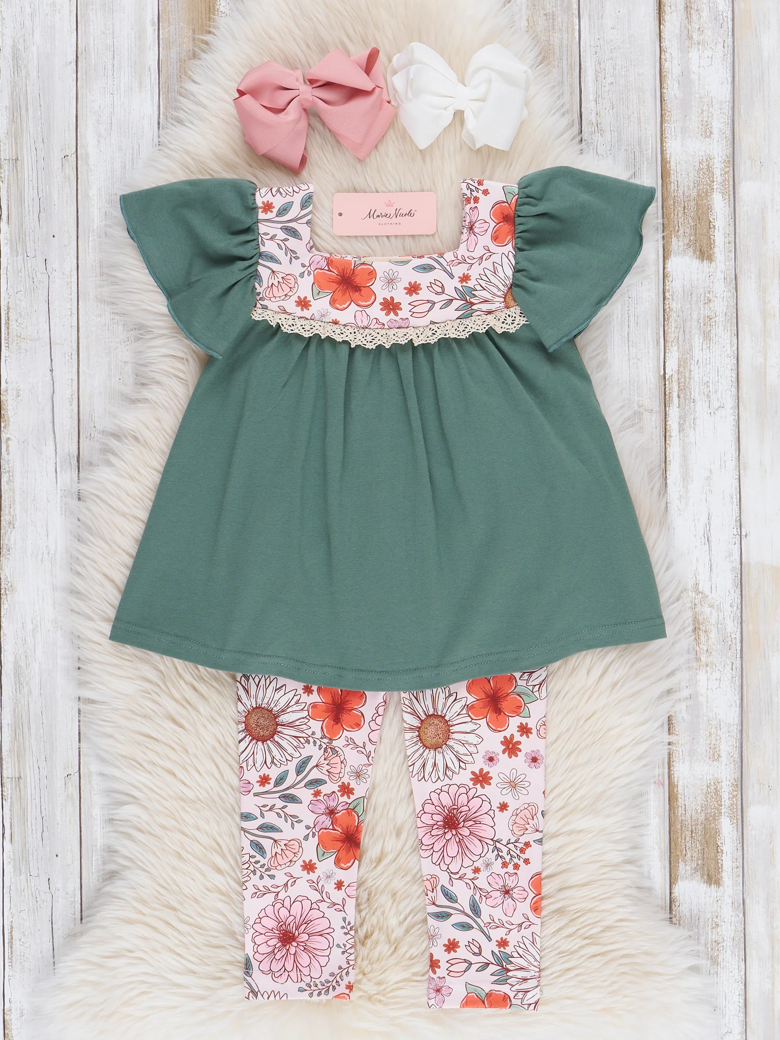 Poppy Meadow Ruffle Outfit - Image 2