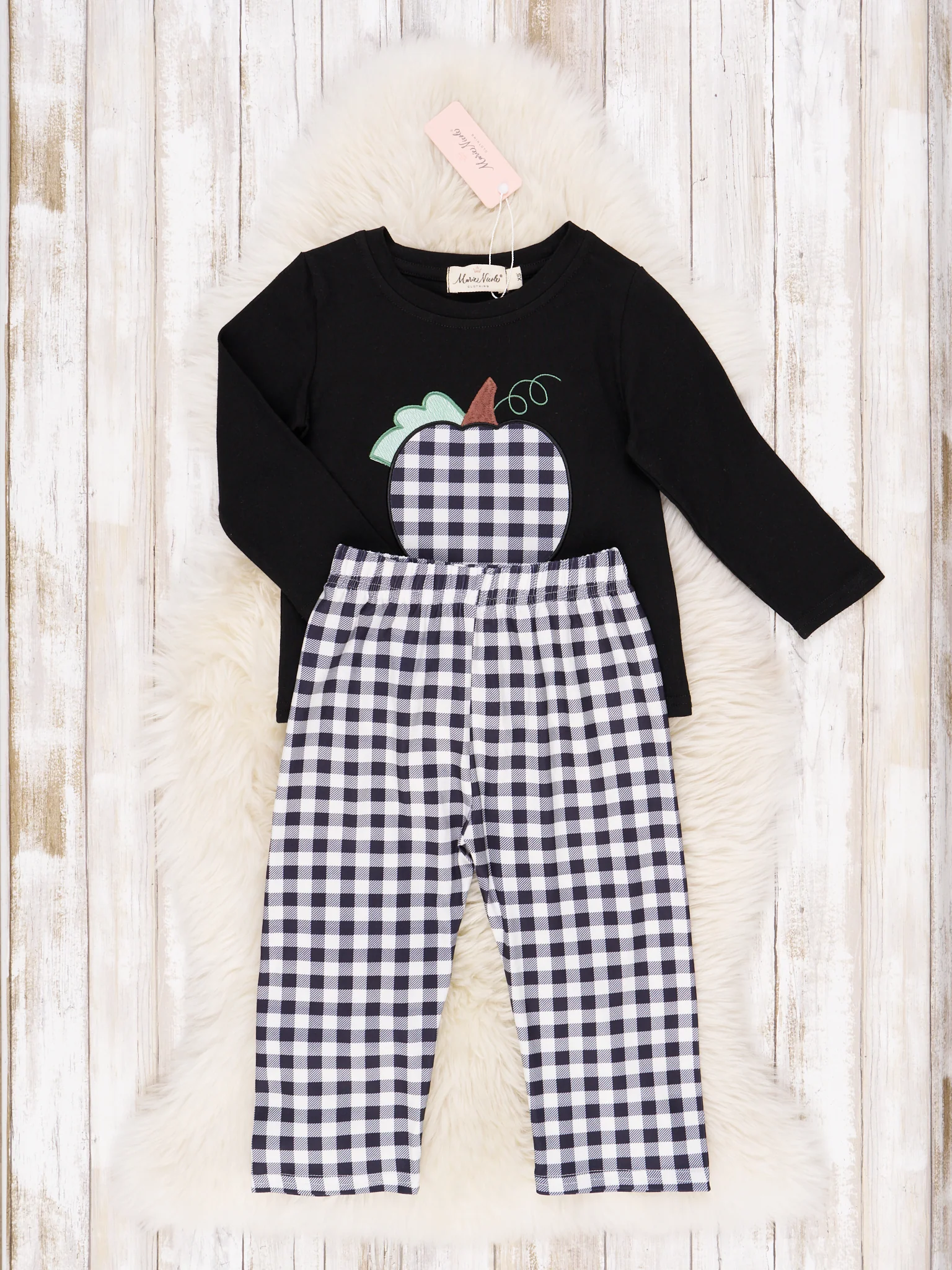Black & White Gingham Pumpkin Outfit - Image 2