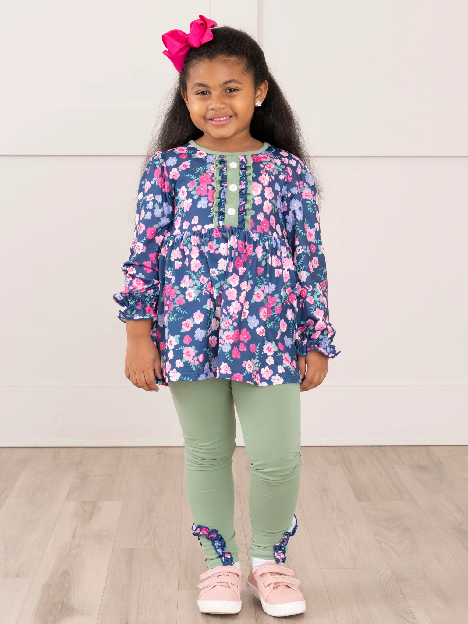 Blue & Green Floral Ruffle Outfit - Image 5