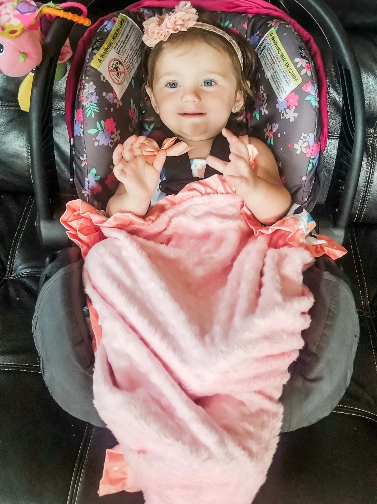 Blushing Susie Minky Blanket - Image 5