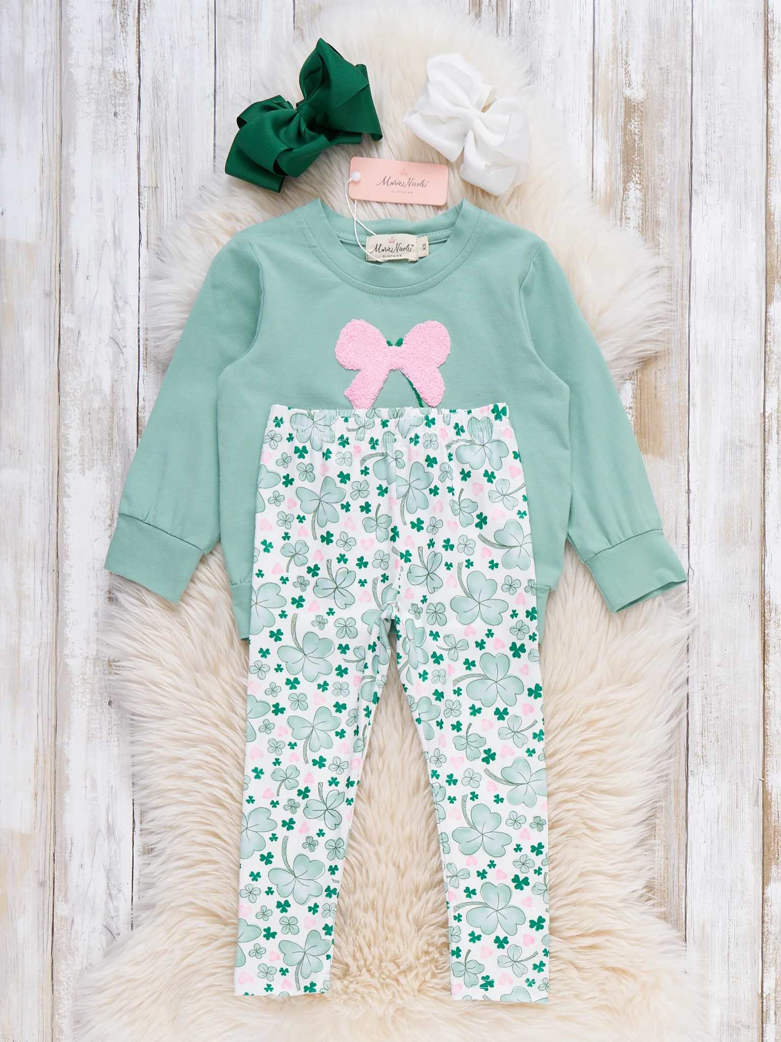 Bow Lucky Charmer Outfit - Image 3