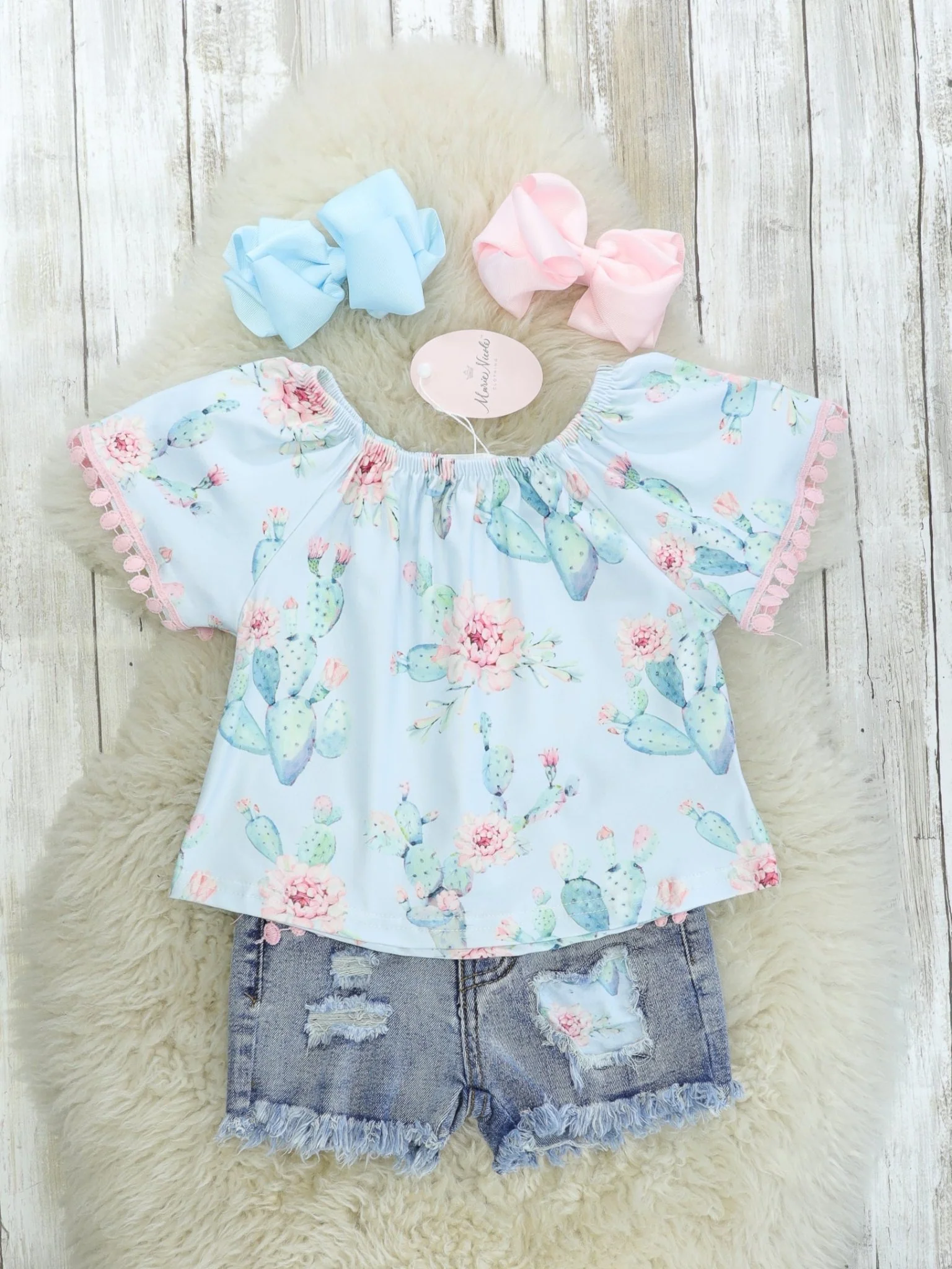 Cactus Denim Pom Pom Outfit