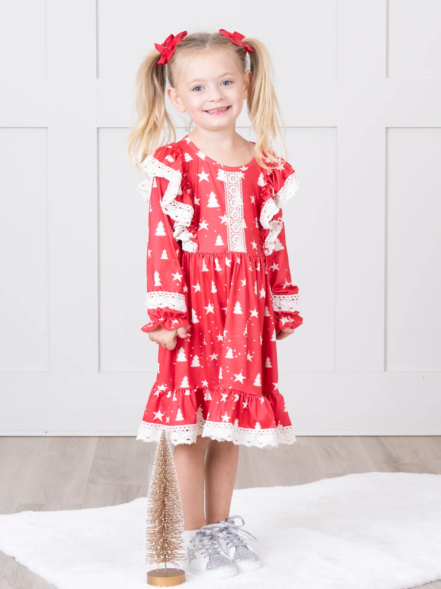 Christmas Cheer Lace Hem Dress - Image 5