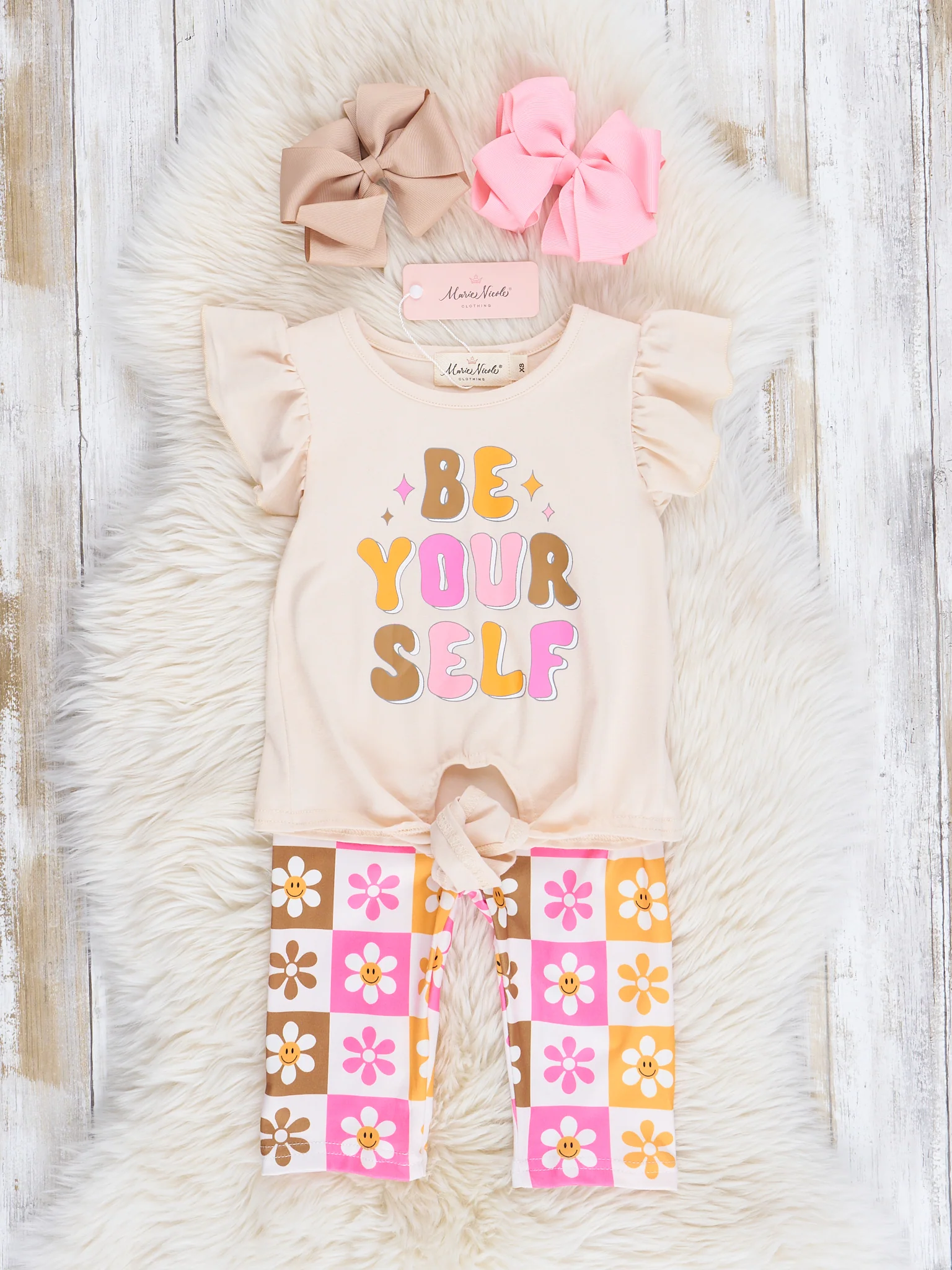 Cream "Be Yourself" Daisy Ruffle Outfit