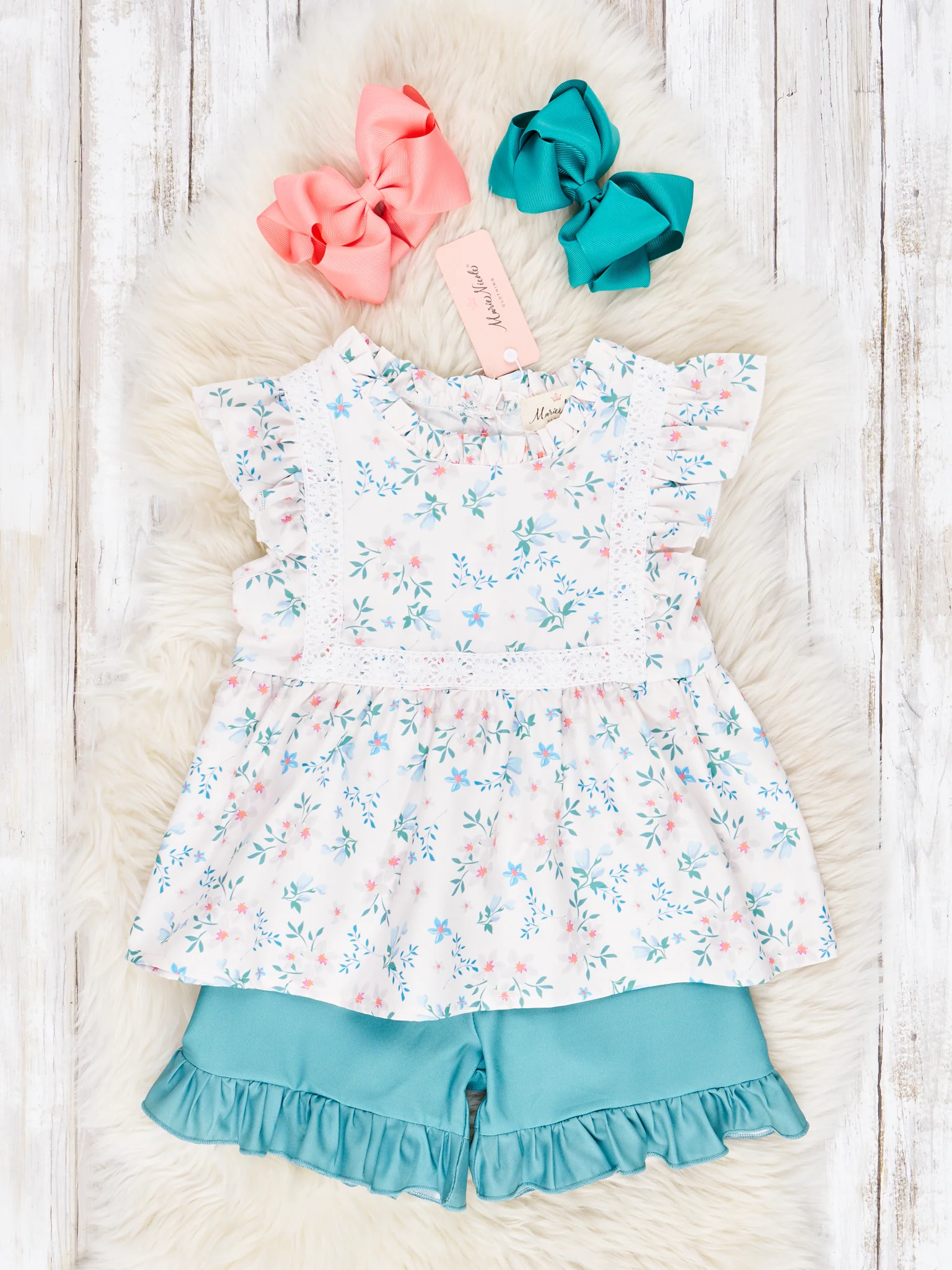 Cream Floral Ruffle Lace Outfit