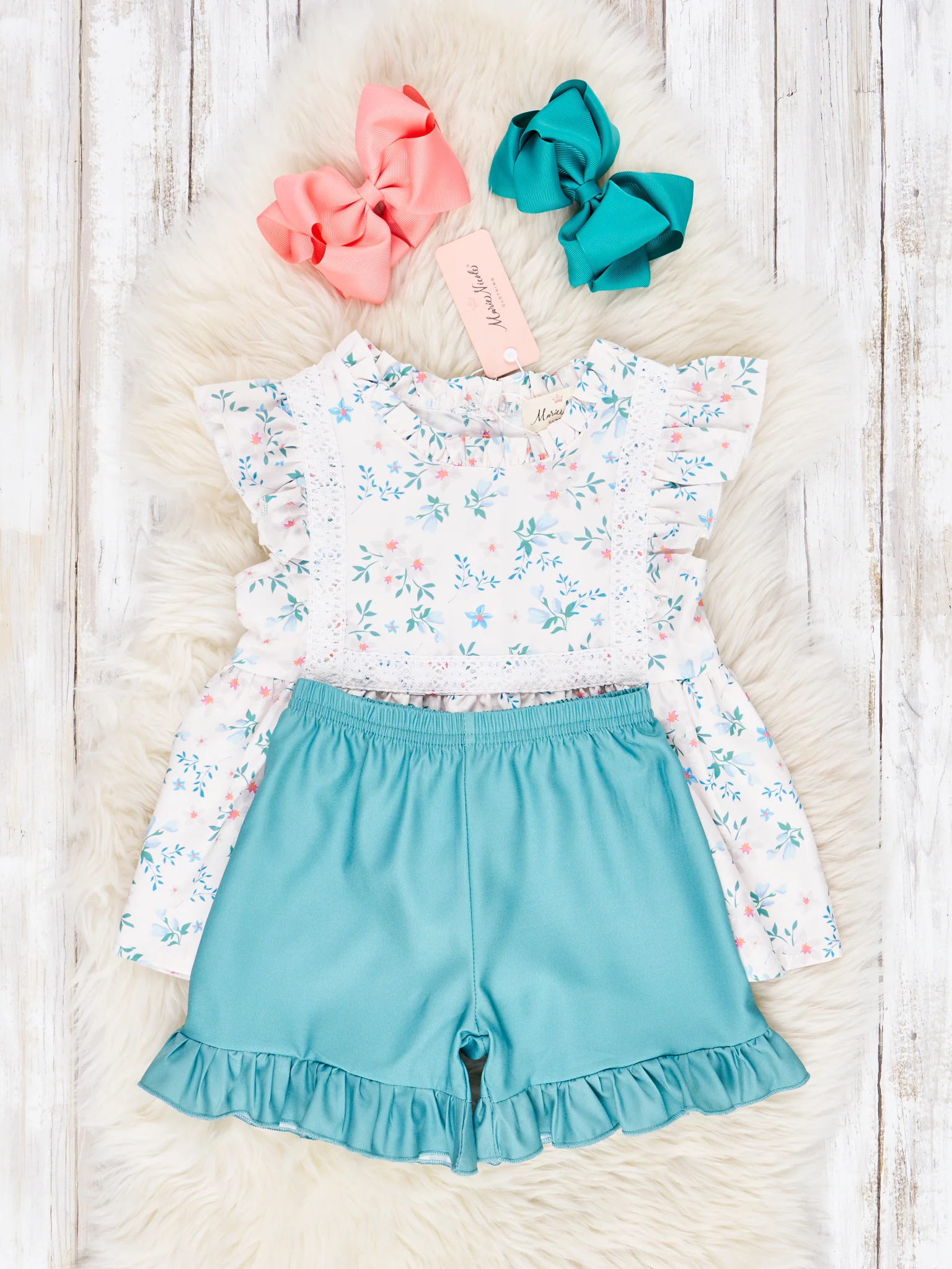 Cream Floral Ruffle Lace Outfit - Image 2