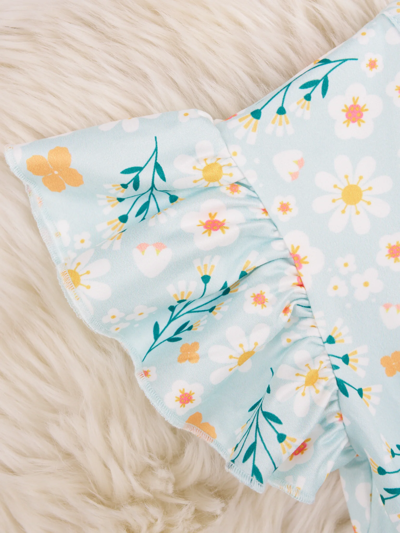 Daisy Flutter Sleeve Jumpsuit - Image 3