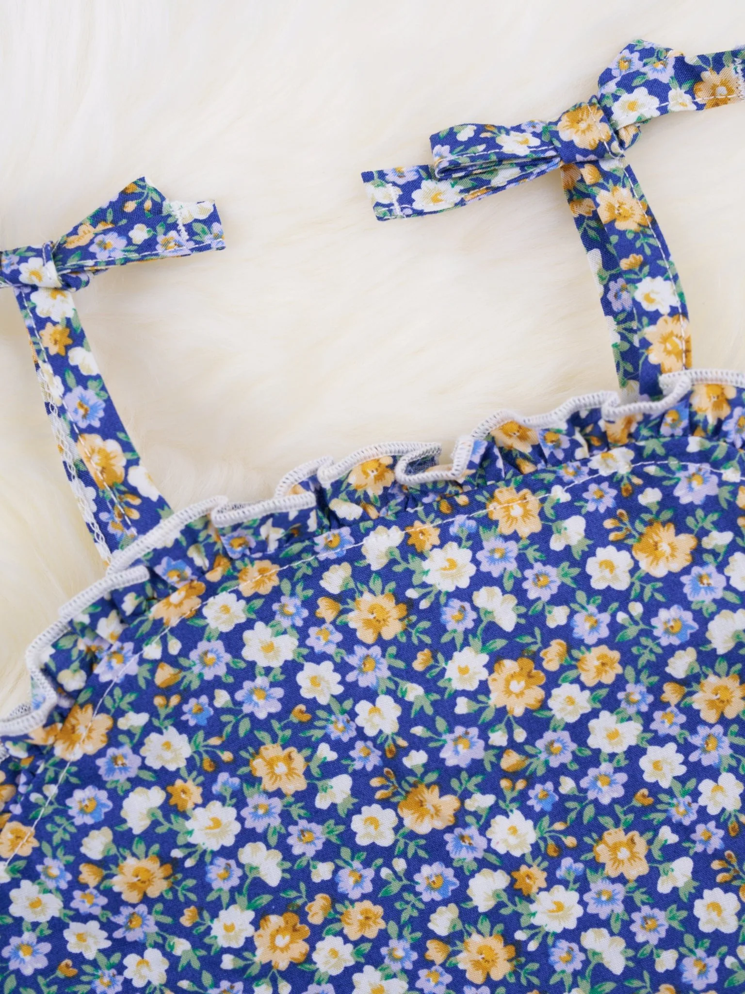 Ditsy Floral Ruffle Tie Dress - Image 3