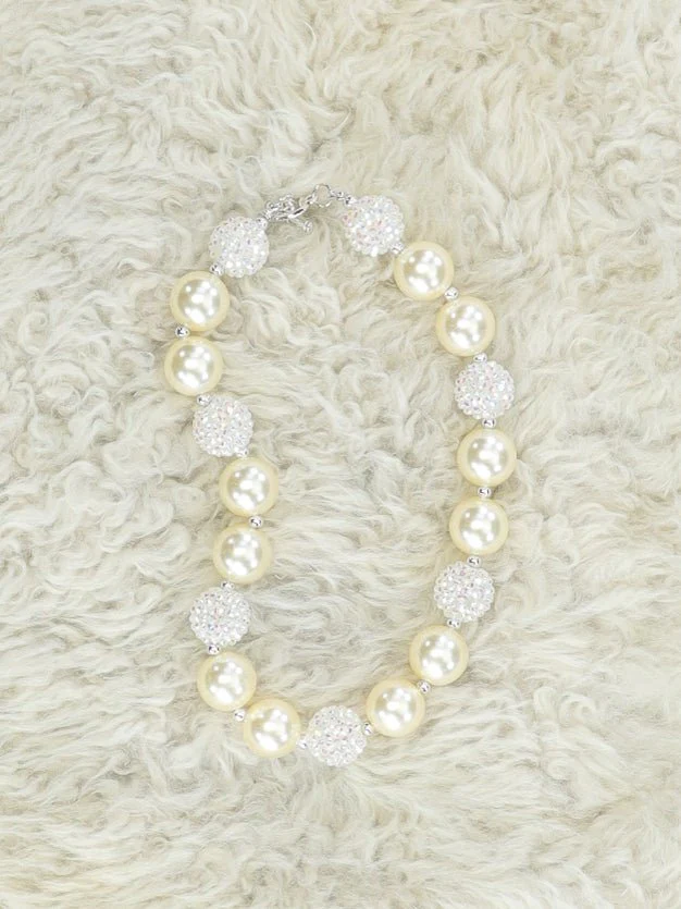 Eggshell White Bubblegum Necklace