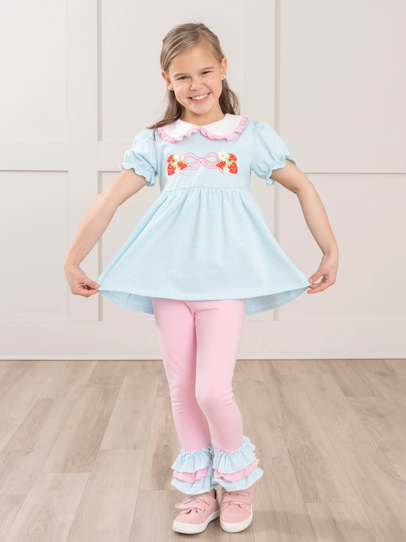Embroidered Strawberry Bows Ruffle Outfit - Image 5
