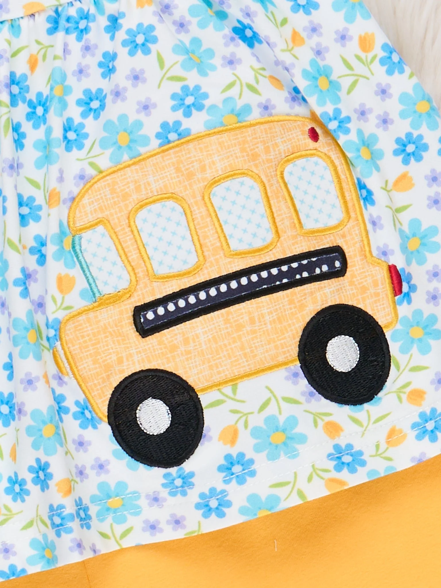 Floral Embroidered Bus Route Ruffle Outfit - Image 4