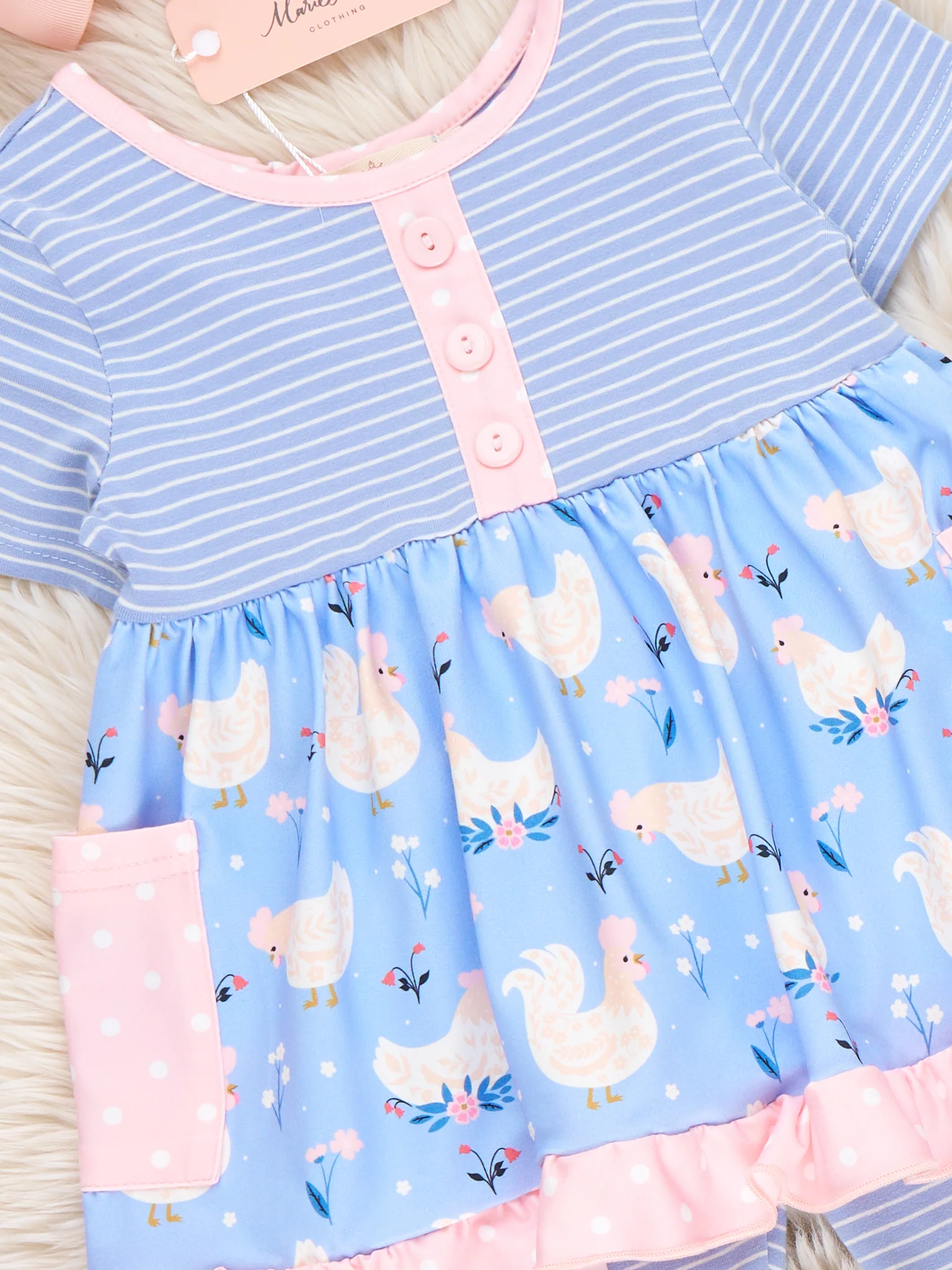 Flutter & Flock Chicky Outfit - Image 2