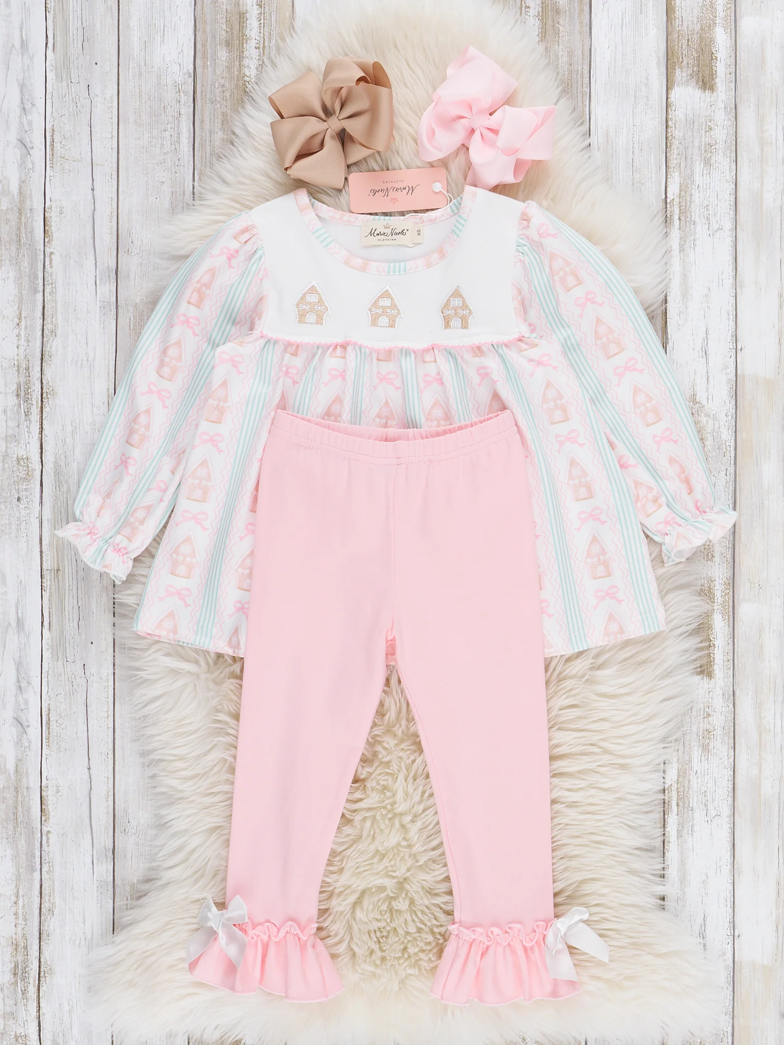 Gingerbread House Ruffle Outfit - Image 2