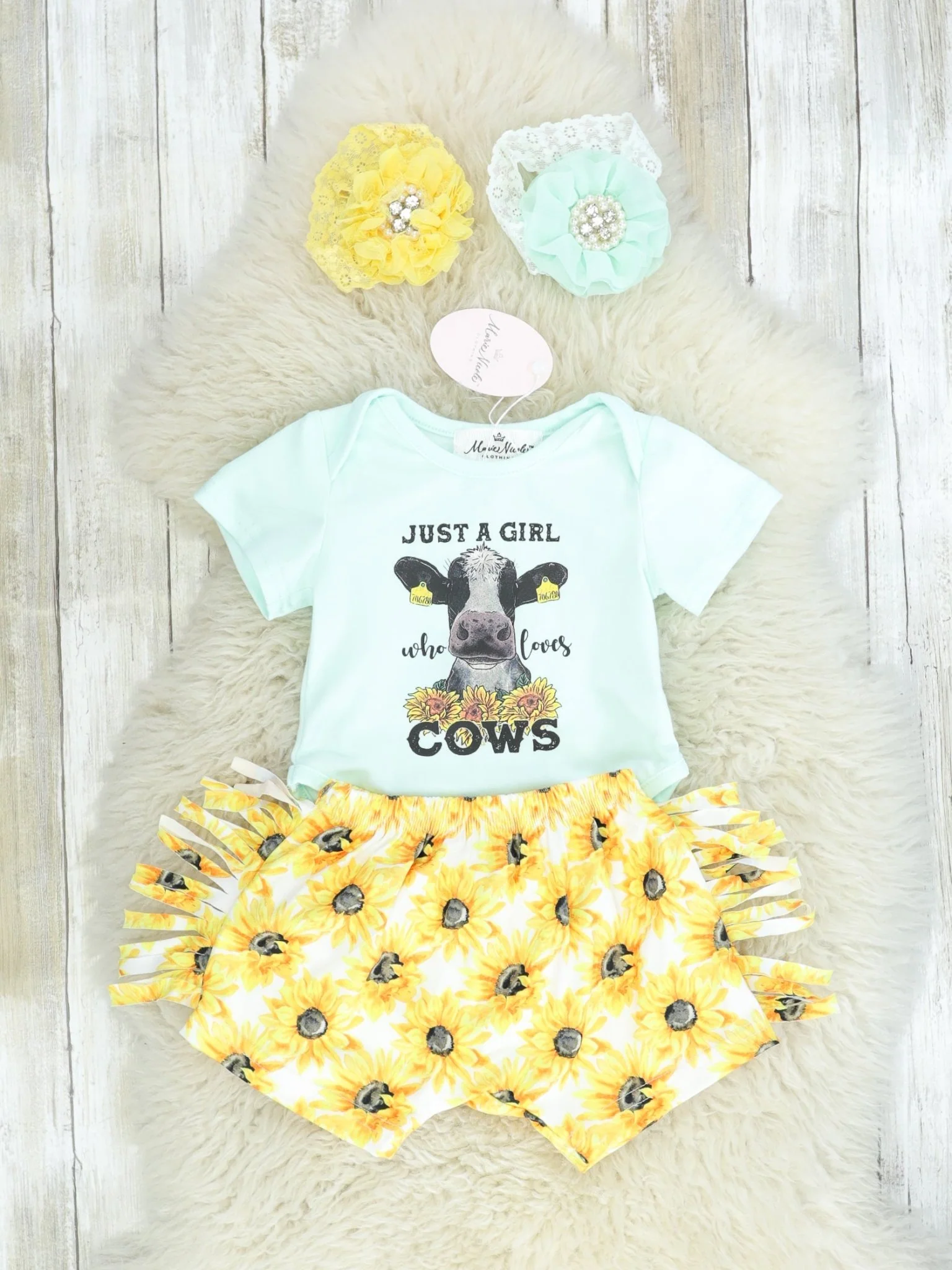 Girl Who Loves Cows Sunflower Fringe Bloomer Outfit