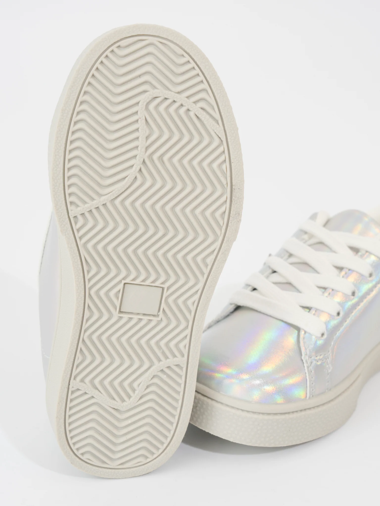 Girls' Sparkle Star Sneaker - Holographic Silver - Image 8