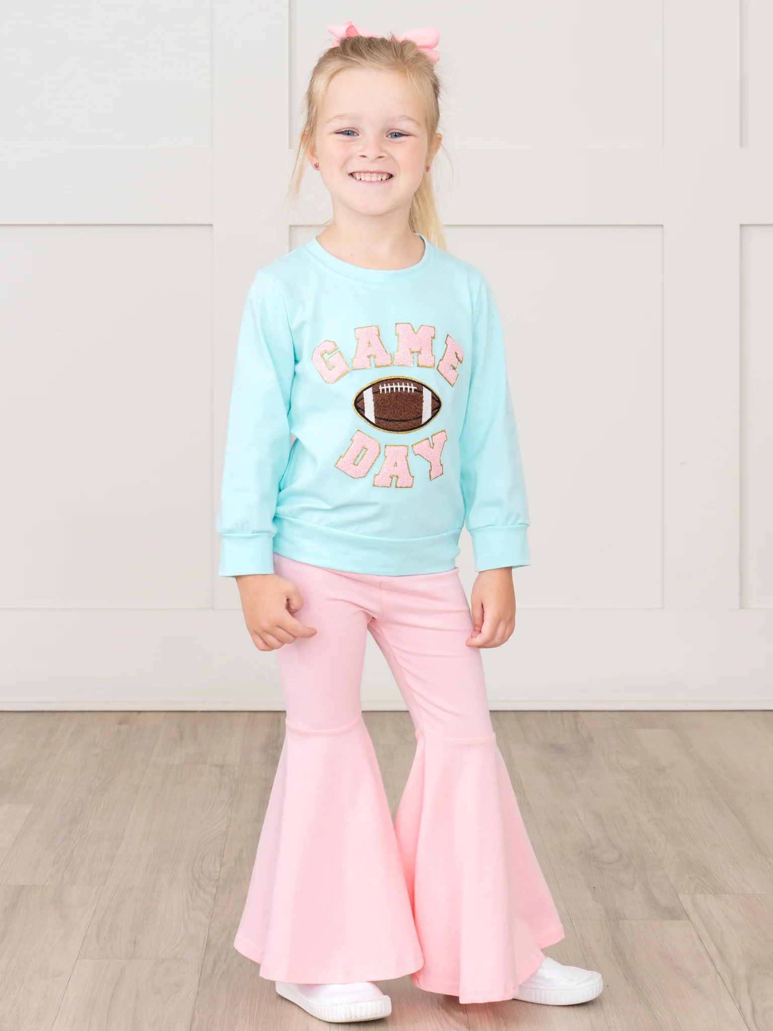 Gorgeous on Game Day Outfit - Image 5