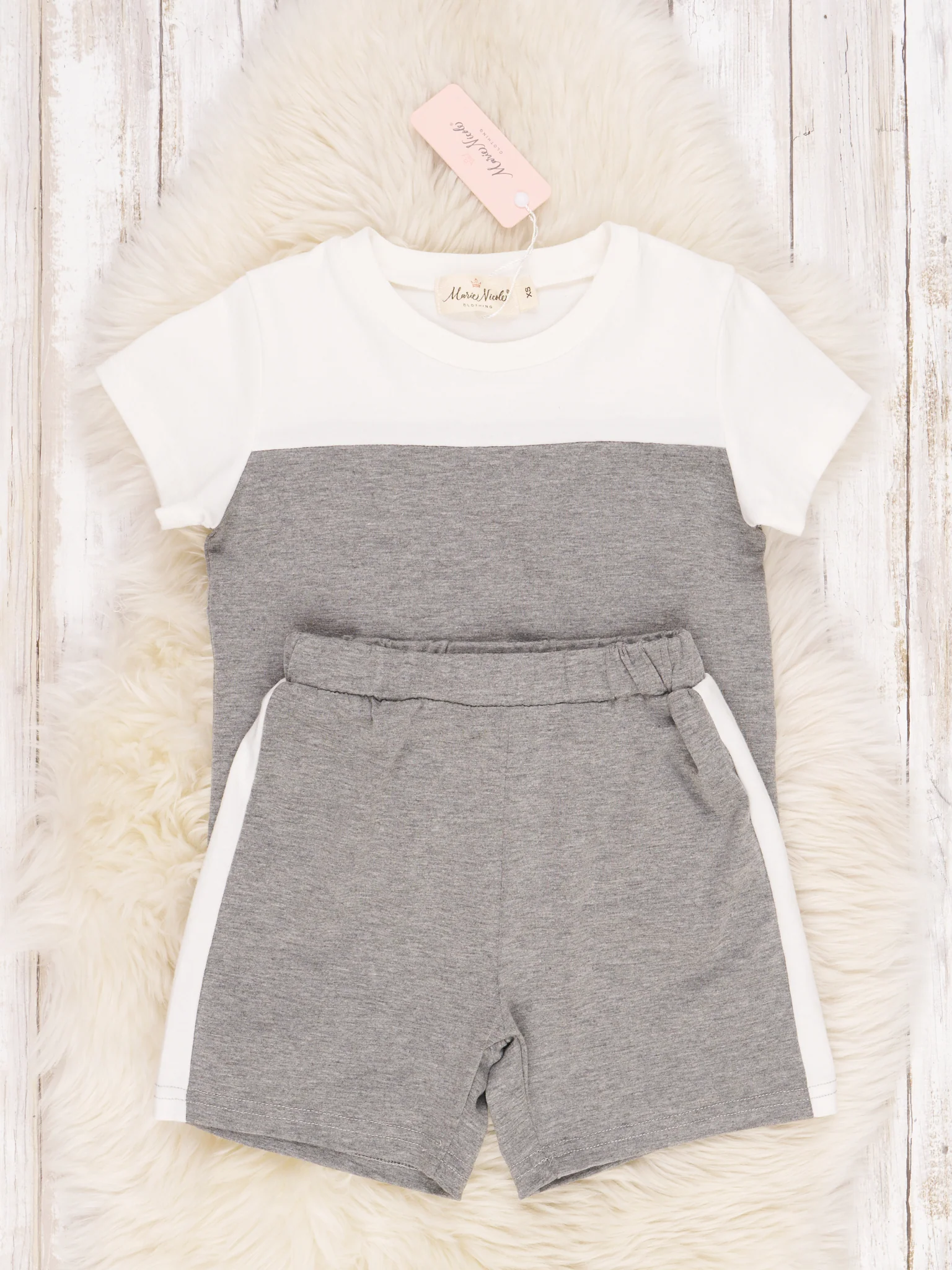 Grey Colorblock Outfit - Image 2