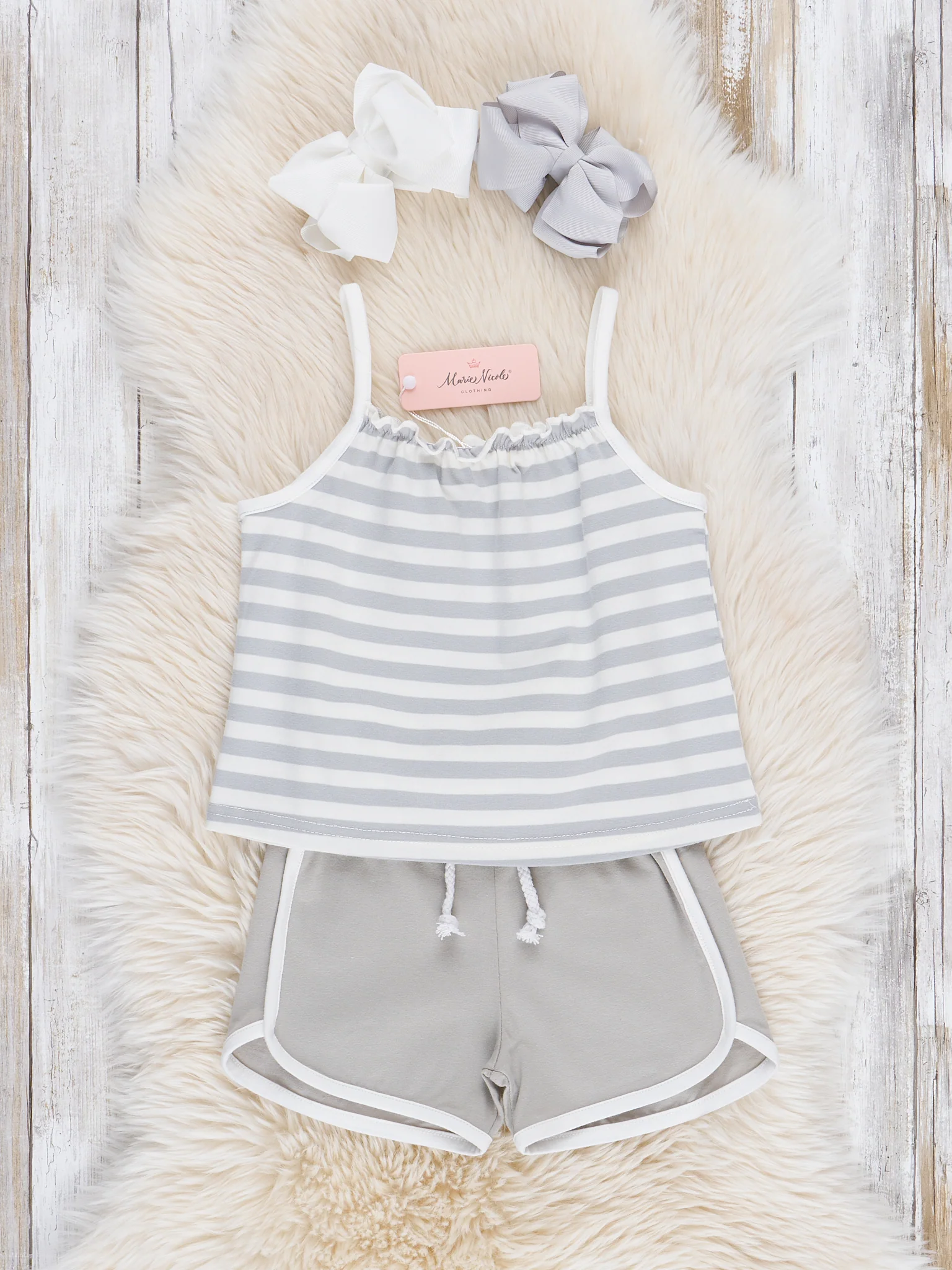 Grey Striped Pickleball Outfit