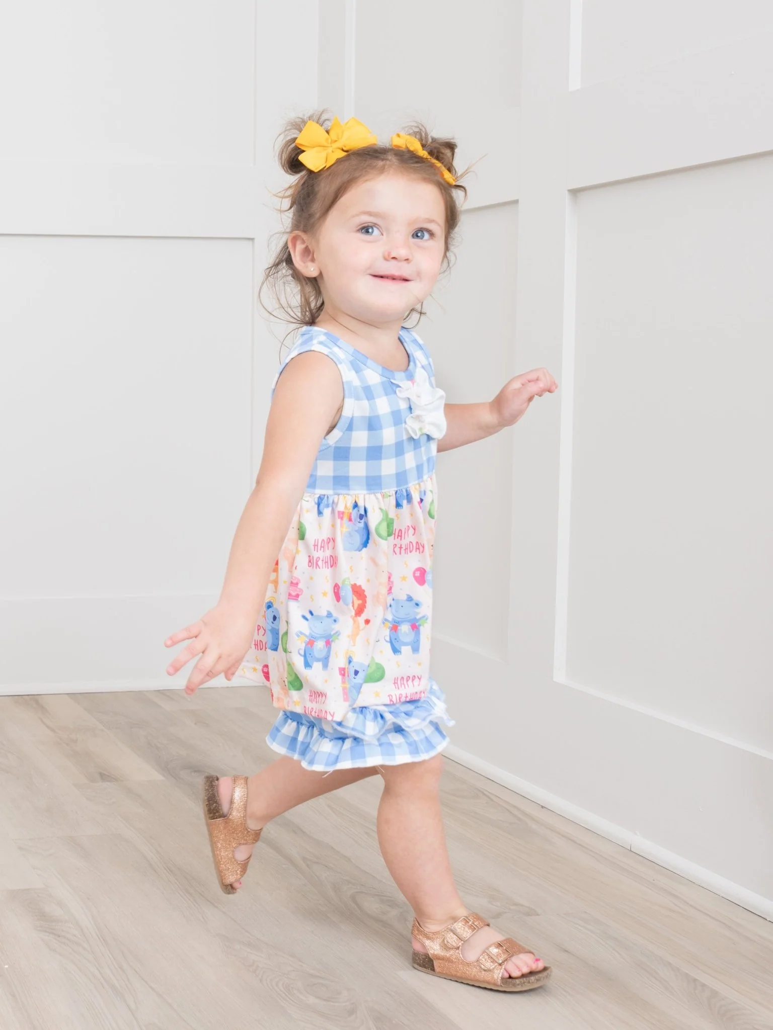 "Happy Birthday" Gingham Ruffle Outfit - Image 5