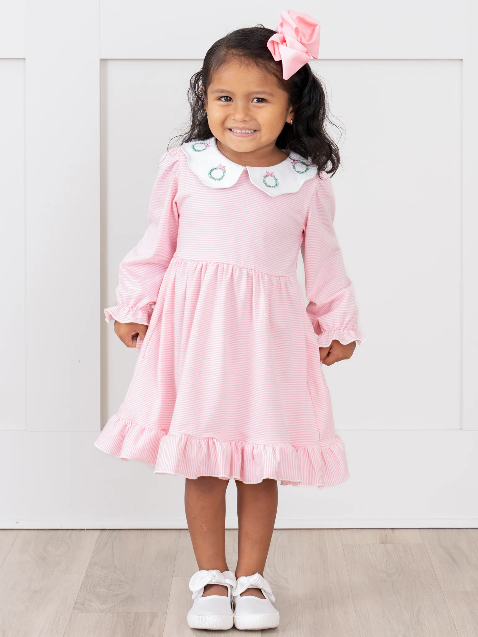 Holiday Wreath Scallop Collar Dress - Image 4