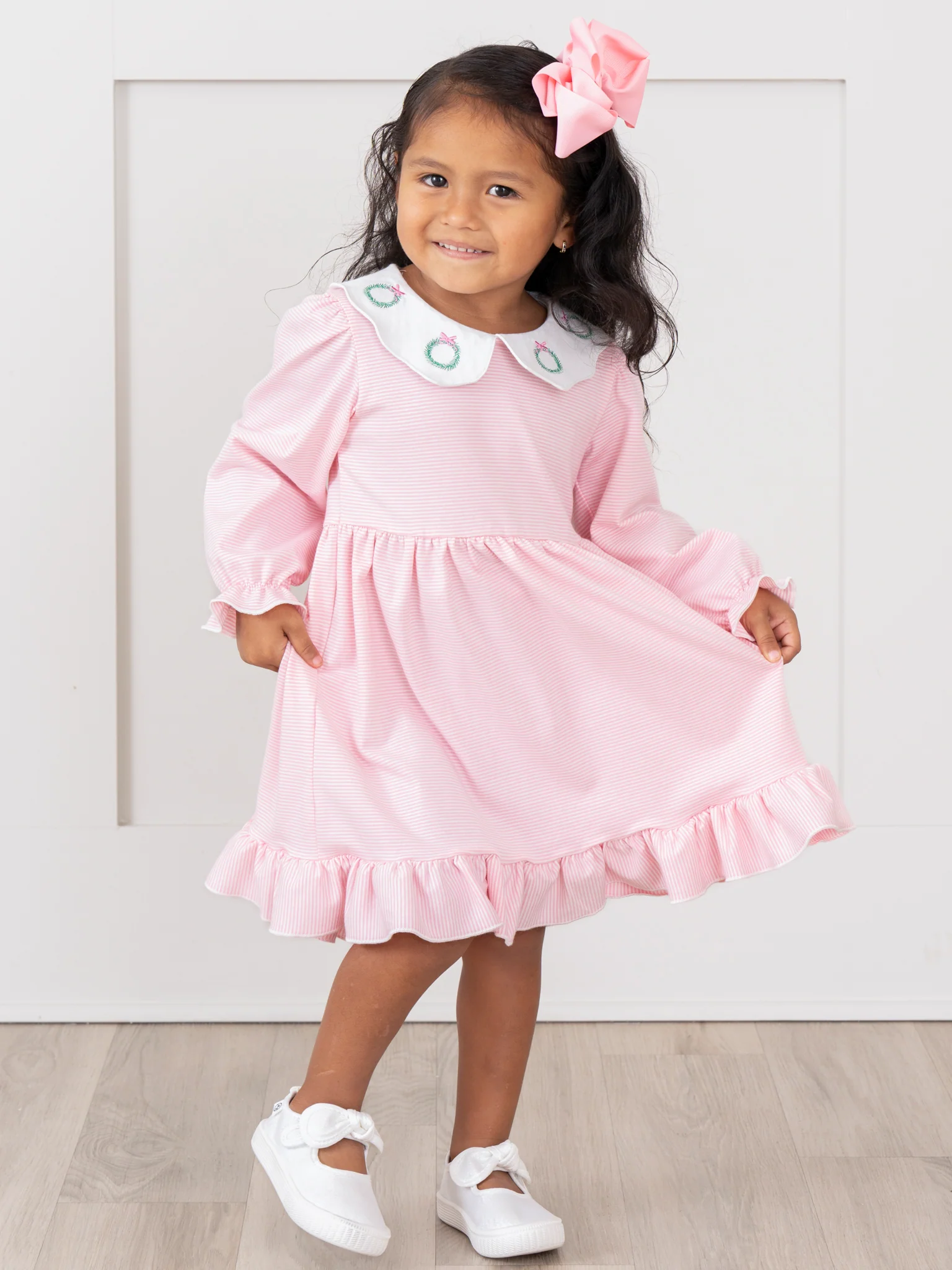Holiday Wreath Scallop Collar Dress - Image 6