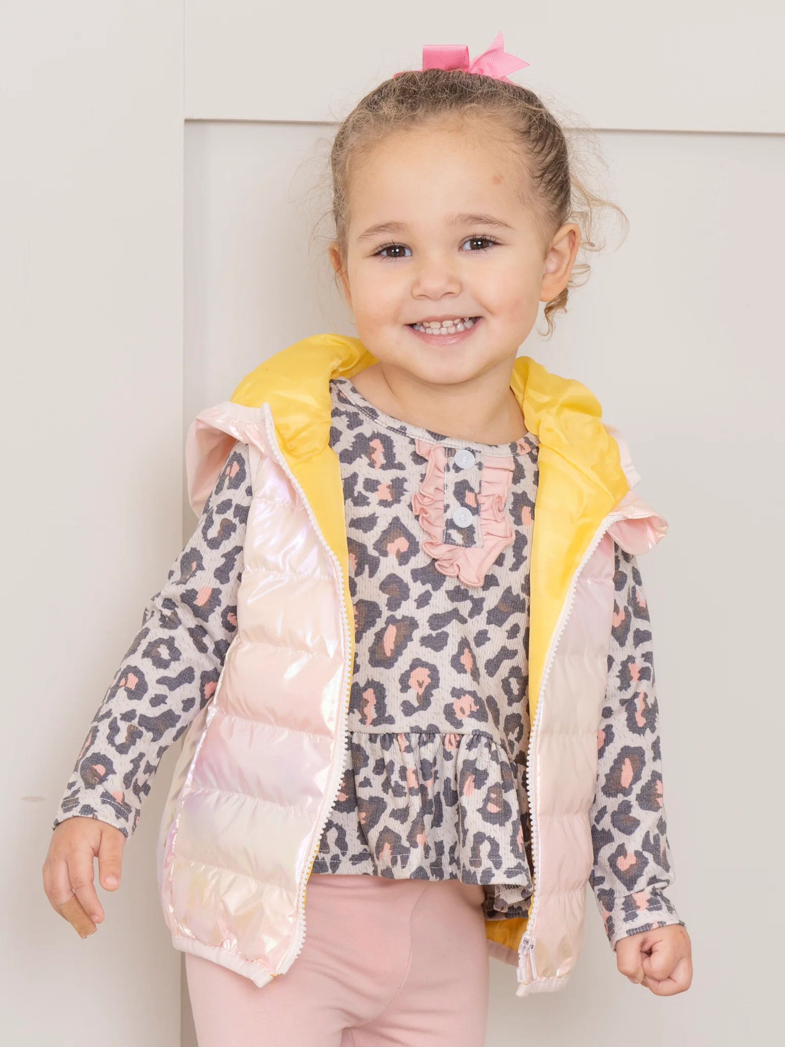 Hooded Iridescent Puffer Vest - Blush - Image 5