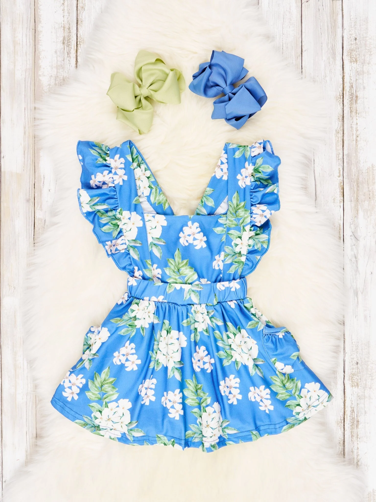 Hydrangea Overall Dress Outfit - Image 3