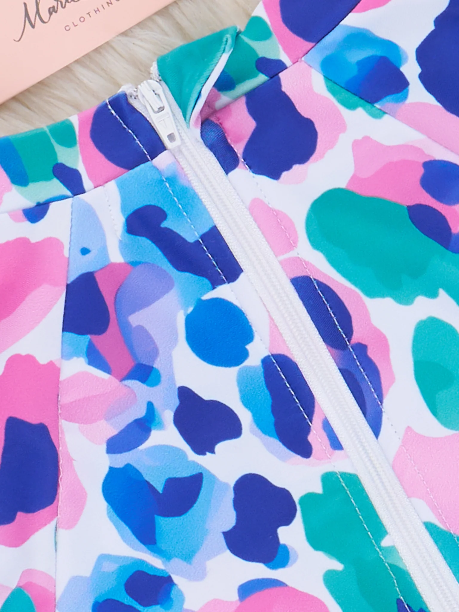 Leopard Watercolor Ruffle Rashguard Swimsuit - Image 4