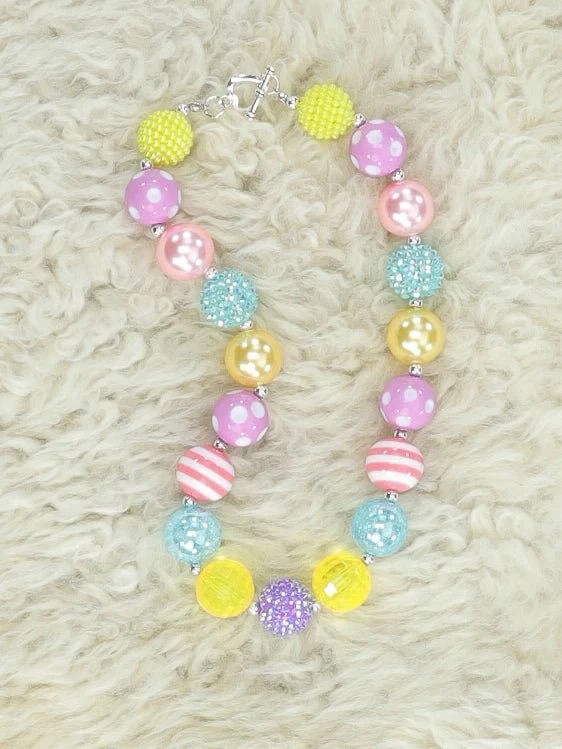 Macaron Pearl Bubblegum Necklace