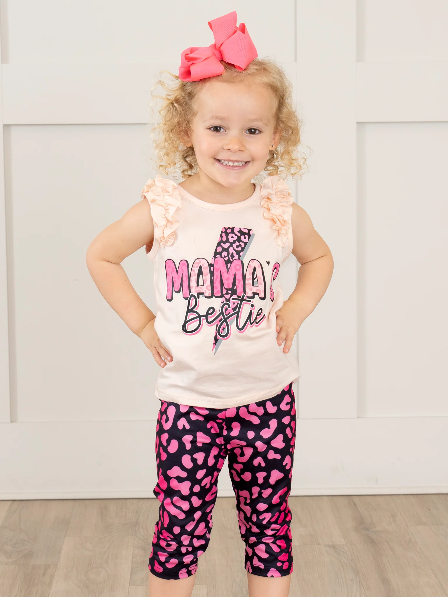 Mama's Bestie Leopard Lightning Outfit