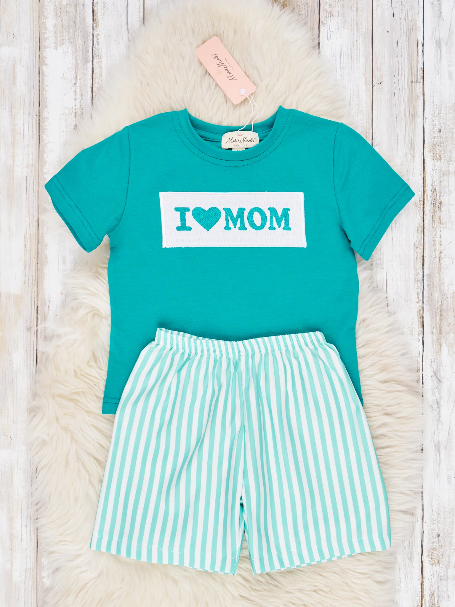 Mint "I Love Mom" Outfit - Image 2