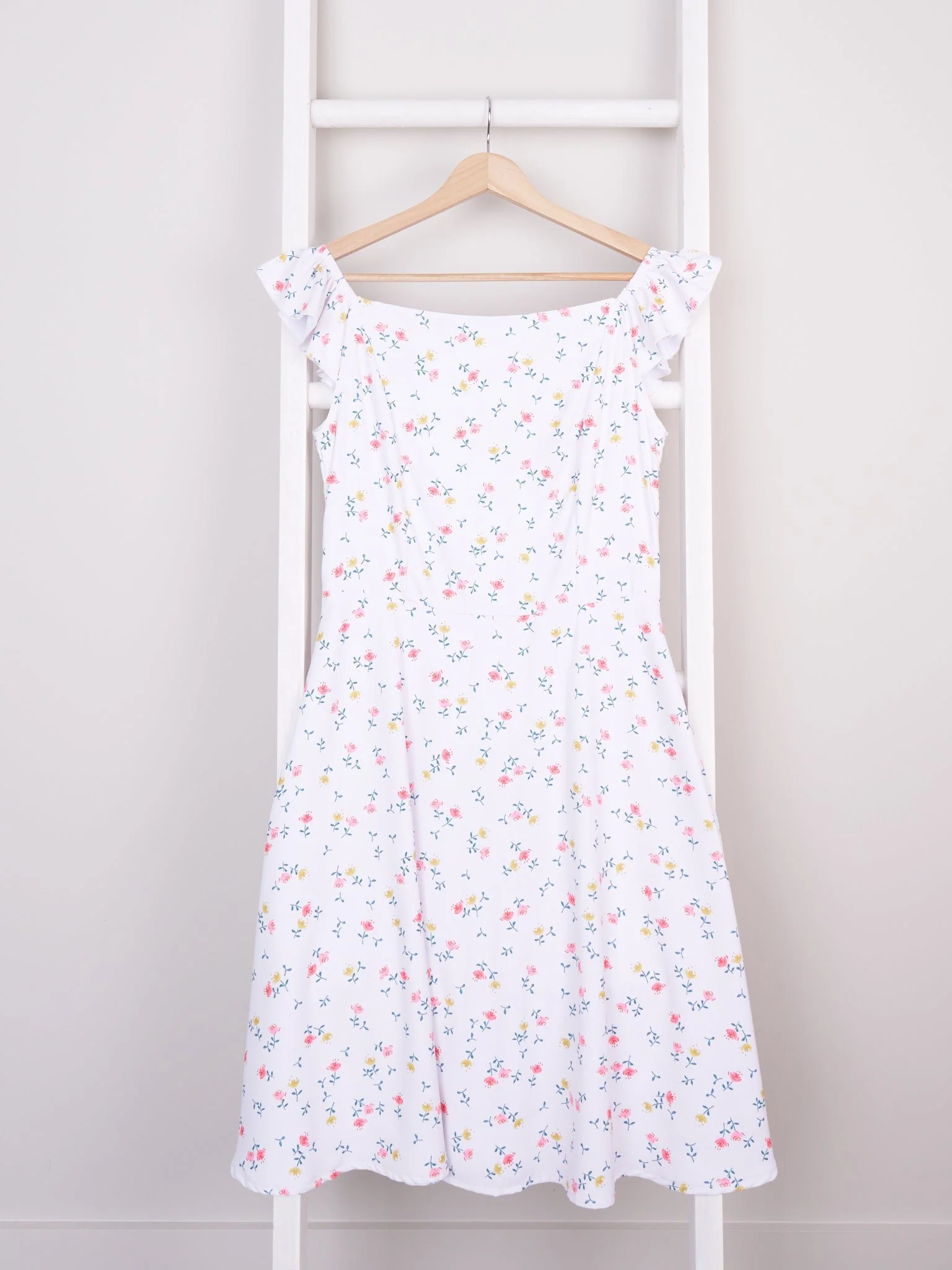 Mom & Me Ditsy Floral Ruffle Dress - Image 4