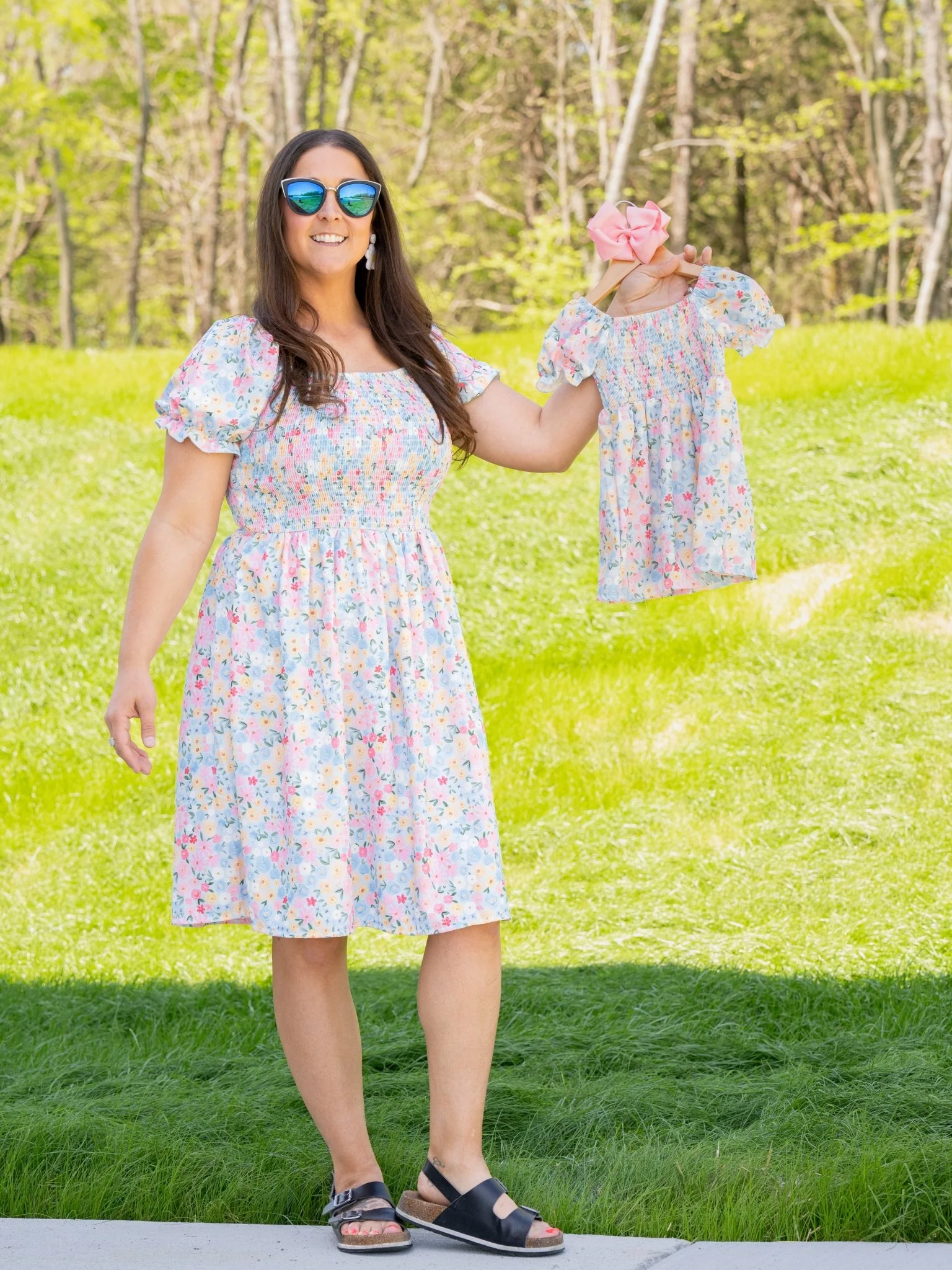 Mom & Me Smocked Floral Puff Sleeve Dress - Image 2