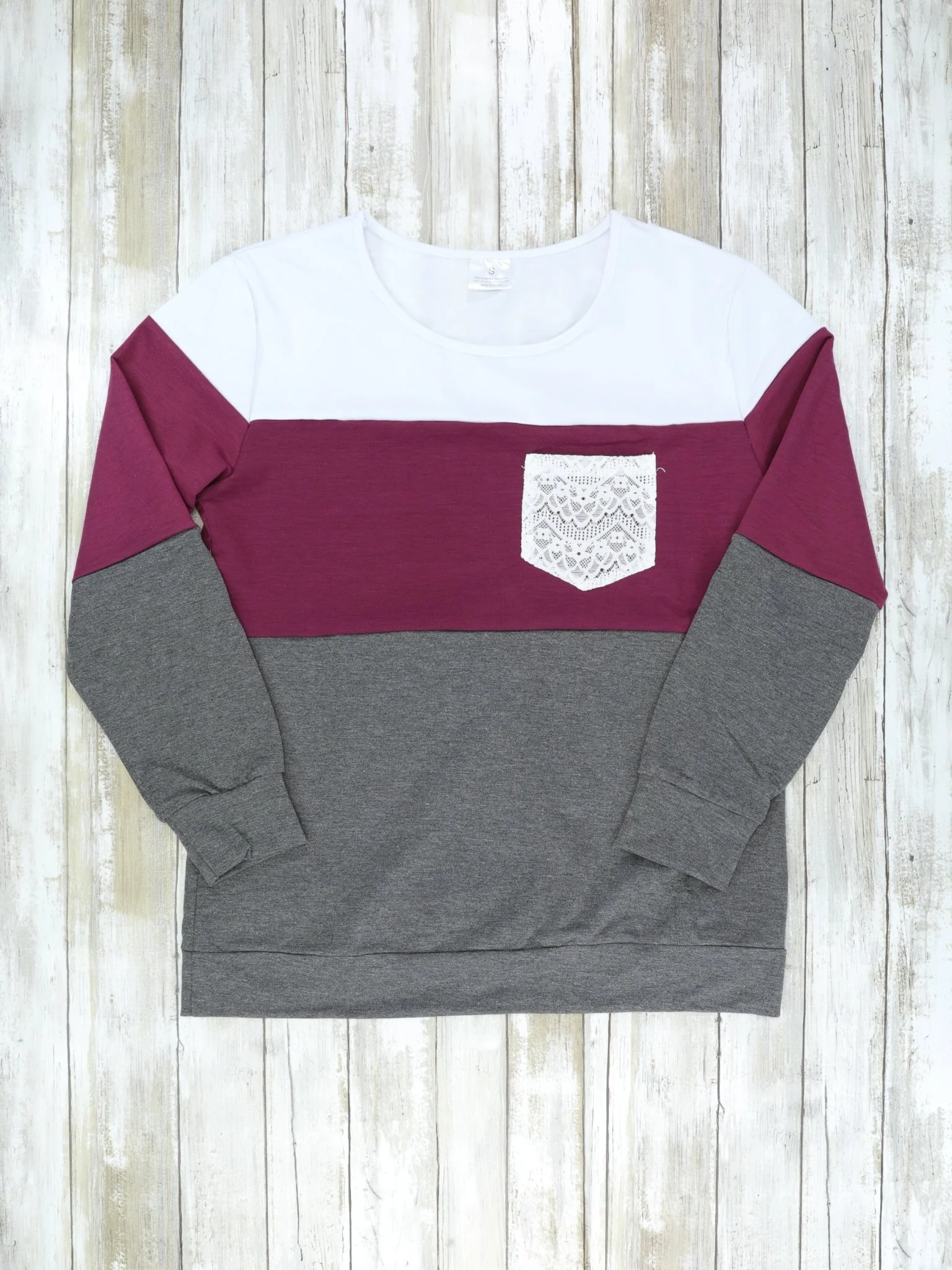 Mom & Me Color Block Lace Pocket Crewneck Sweatshirt - Image 3