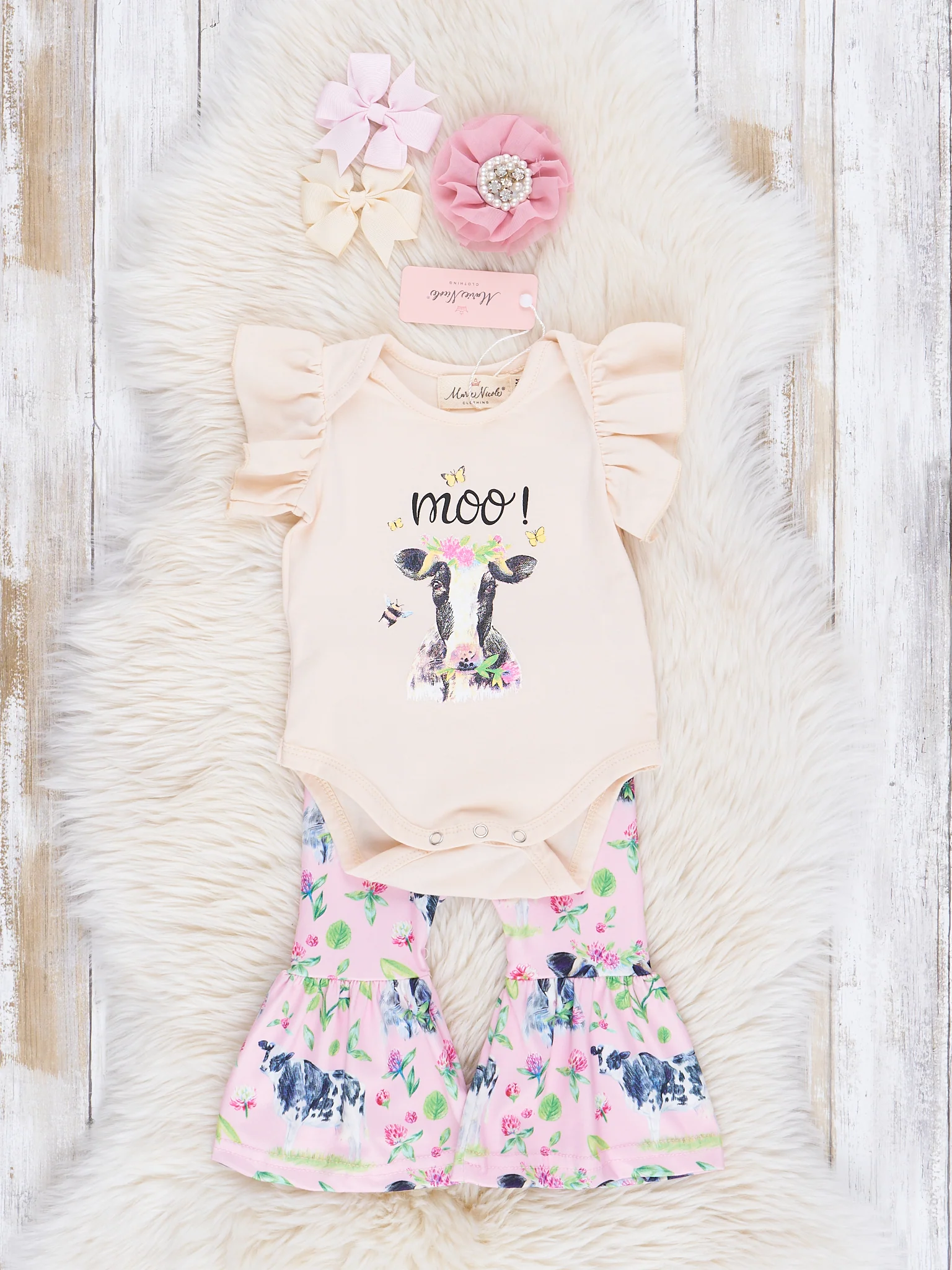 Moo Garden Bell Bottoms Outfit