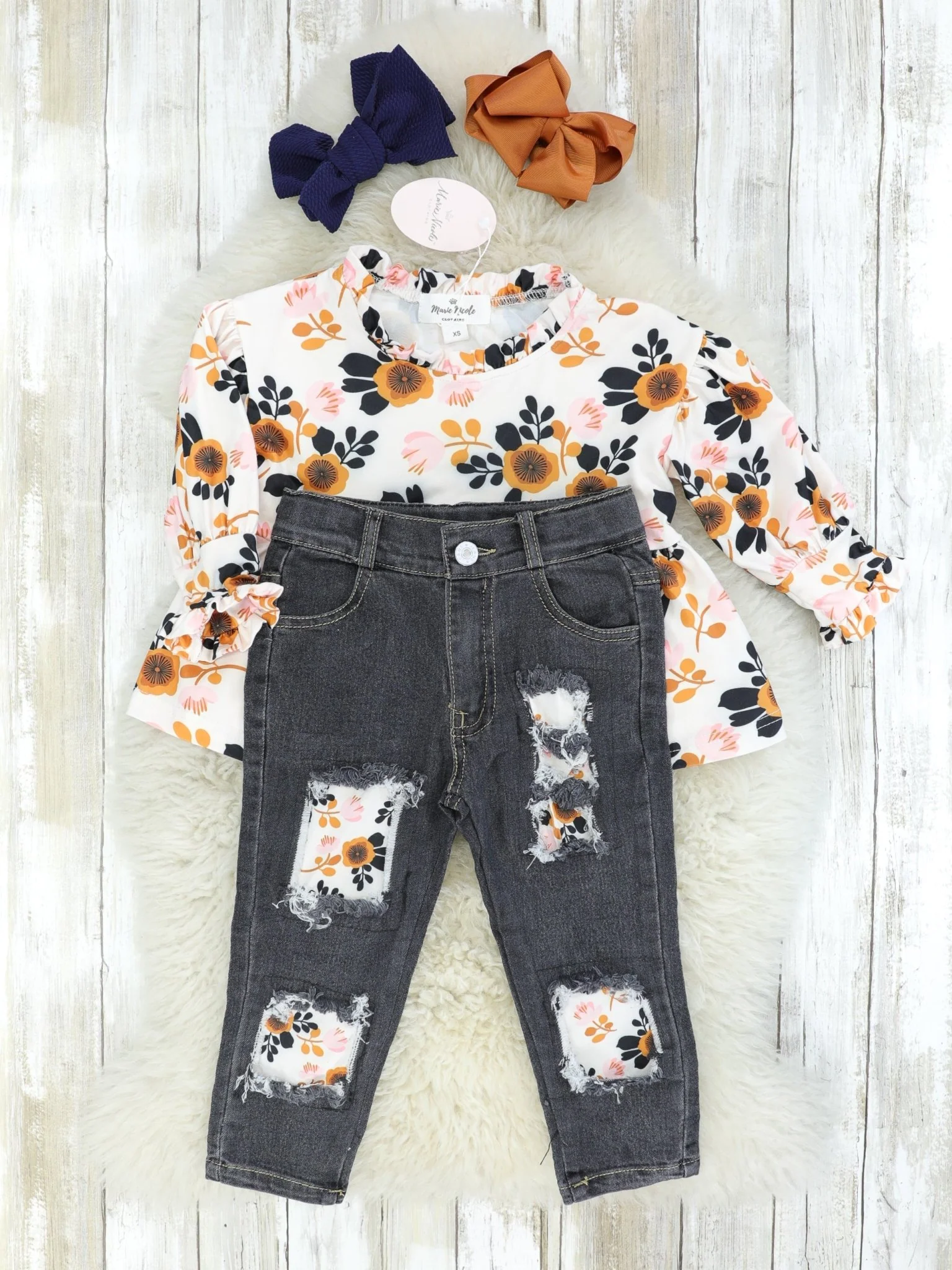 Orange Floral Tunic & Distressed Denim Outfit - Image 2