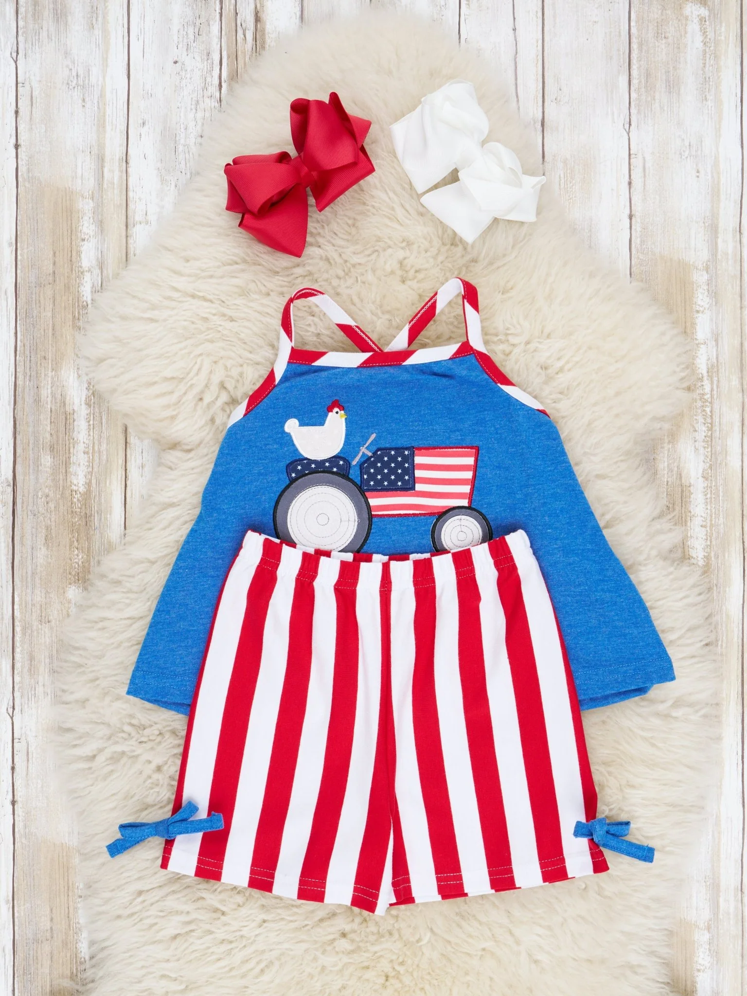 Patriotic Chicken Tractor Outfit - Image 2