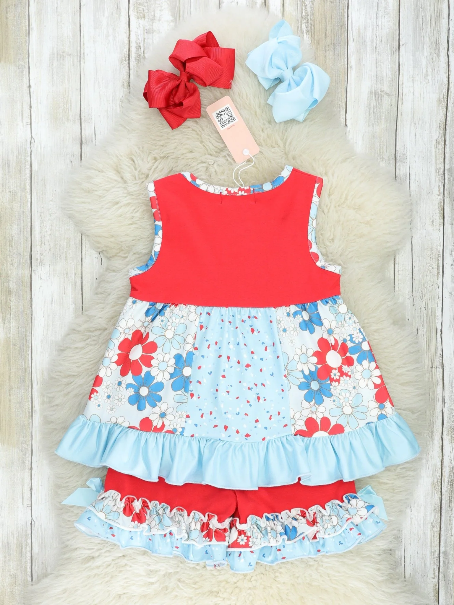 Patriotic Floral Ruffle Outfit - Image 3