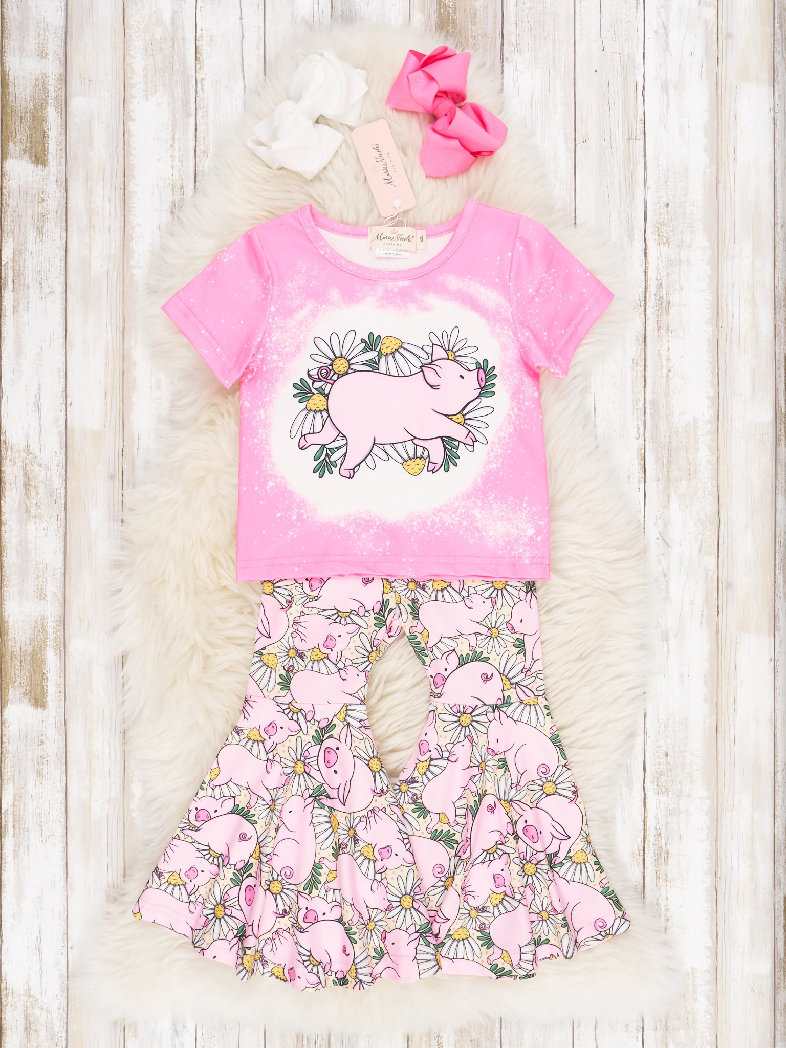 Pigs & Daisies Bell Bottom Outfit