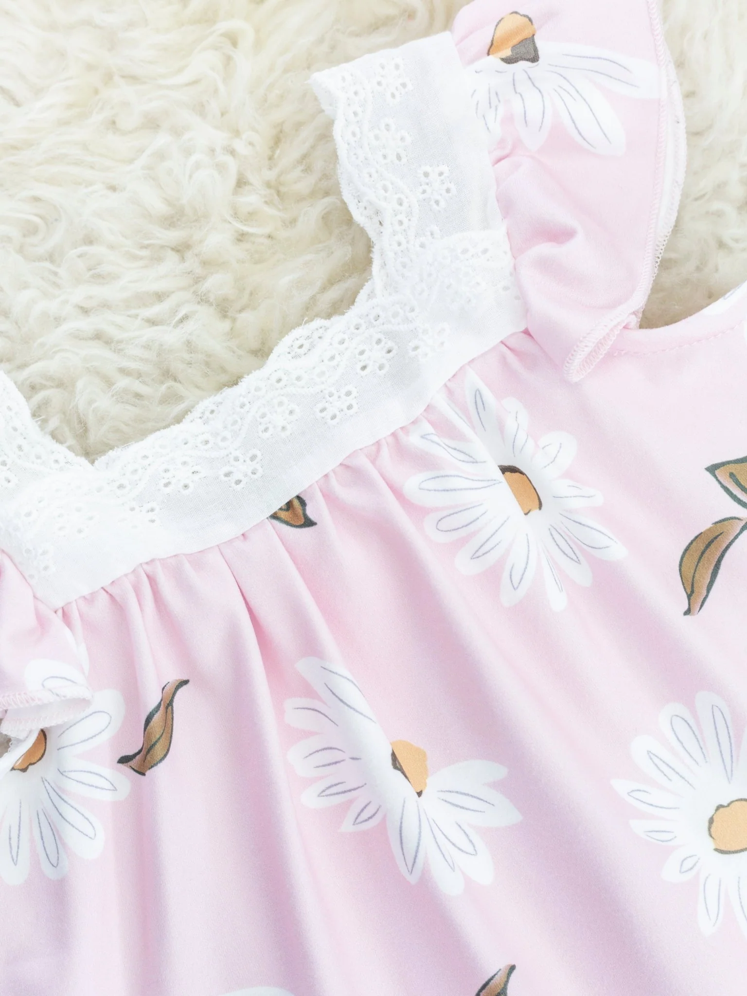 Pink Daisy Lace Ruffle Bloomers Outfit - Image 3
