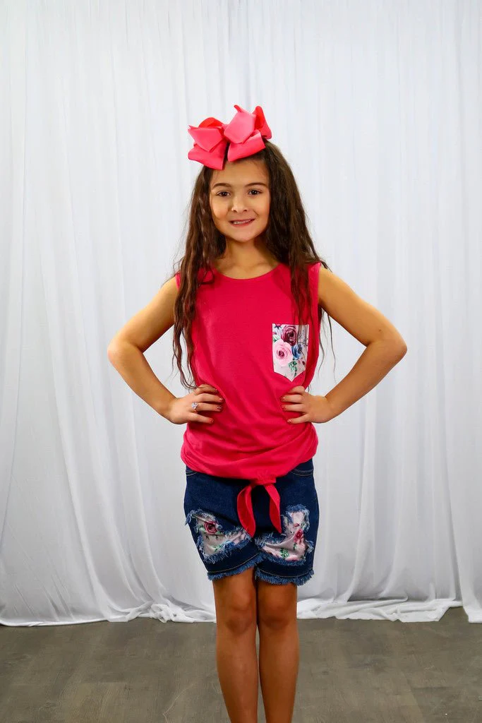 Pink Floral Knot Tank & Distressed Denim Outfit - Image 3