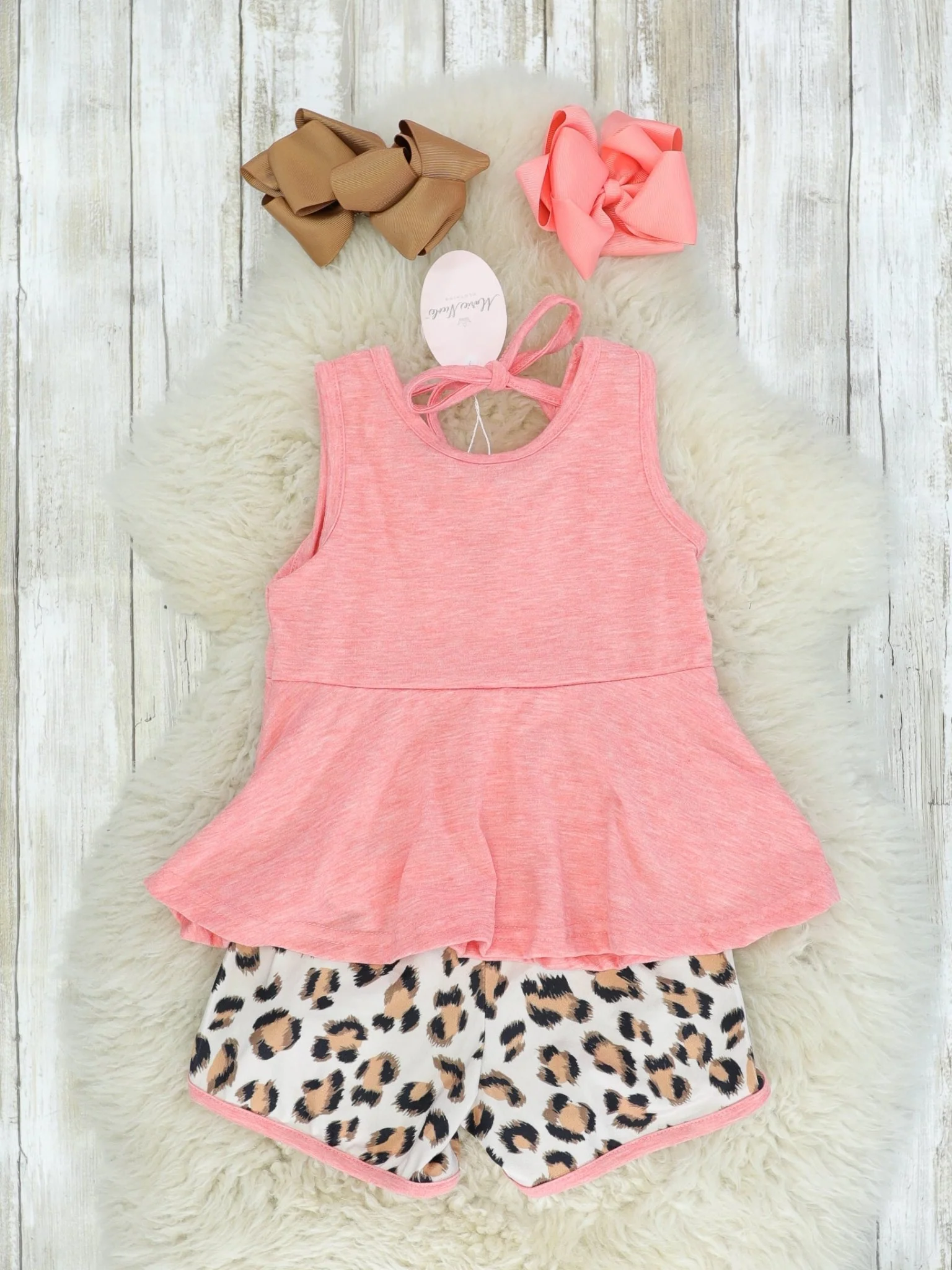 Pink Peplum Tank & Leopard Shorts Outfit