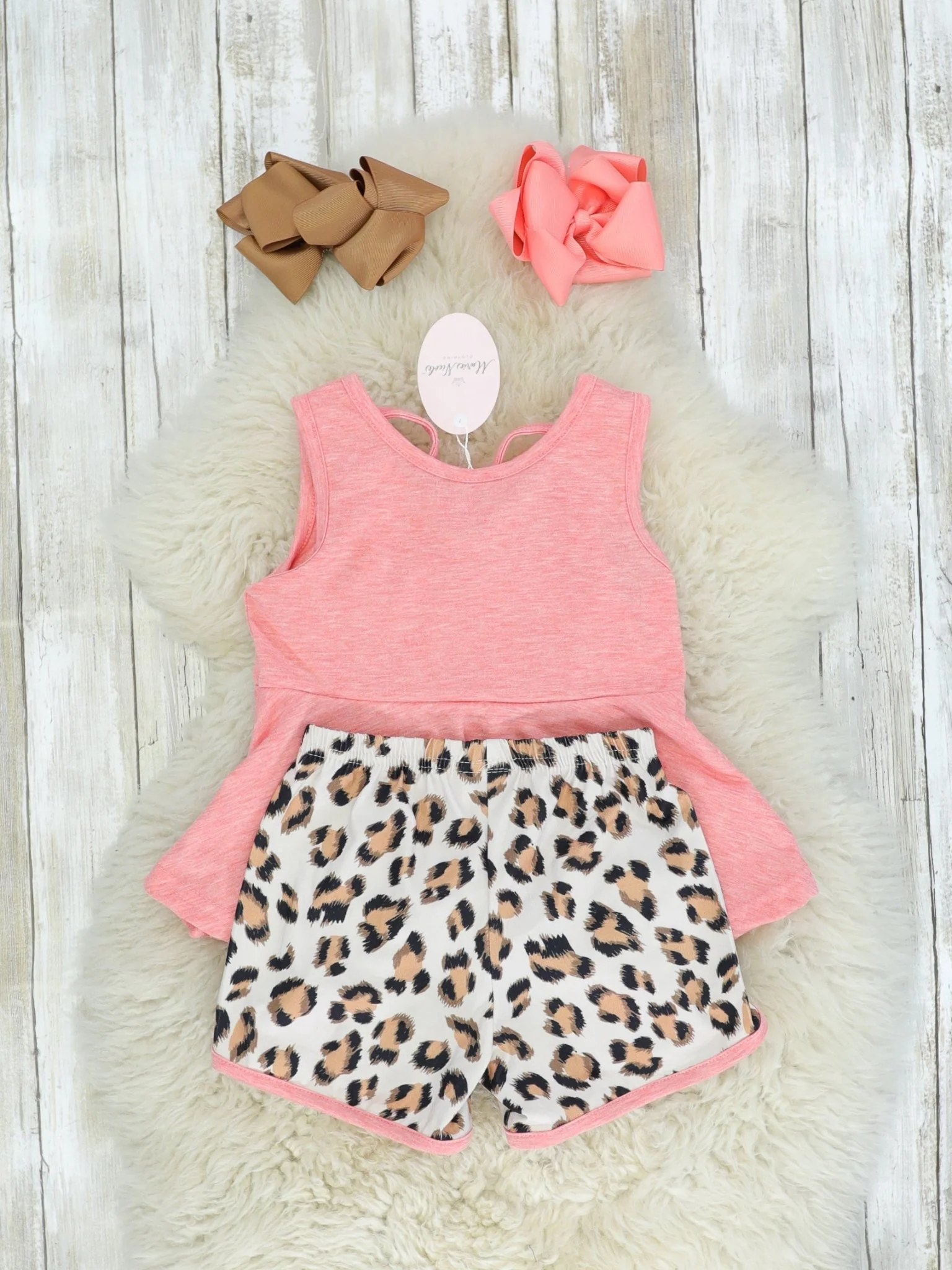 Pink Peplum Tank & Leopard Shorts Outfit - Image 2