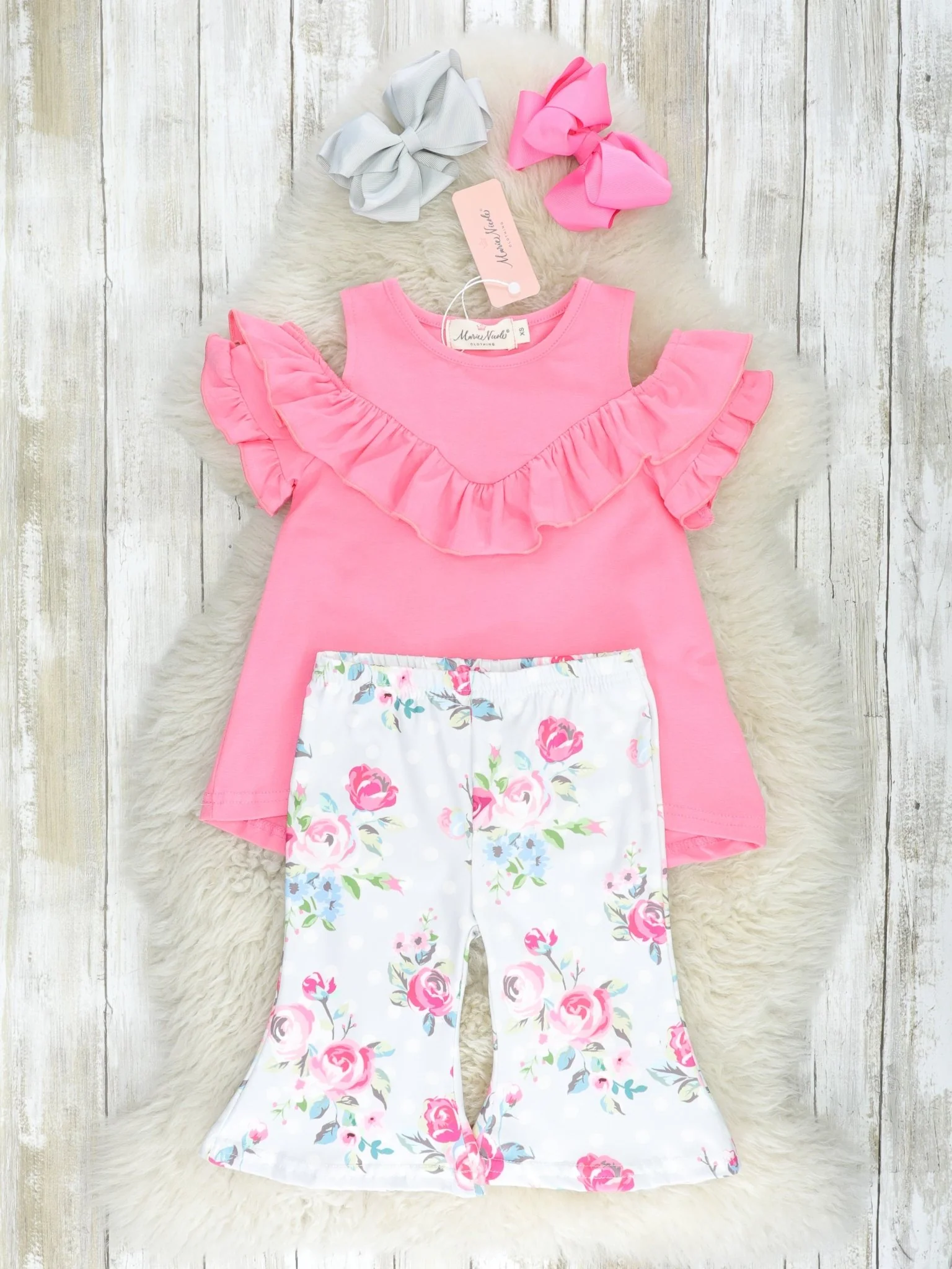 Pink Ruffle Top & Floral Capris - Image 2