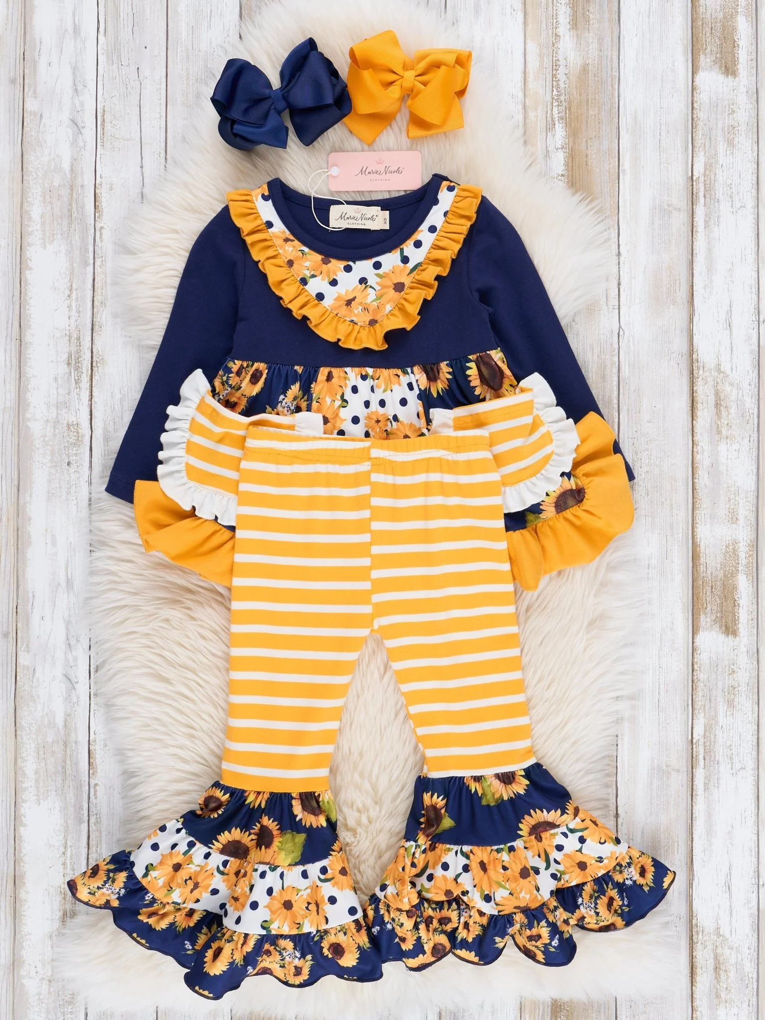 Pocket Flara Bells Outfit - Navy Sunflower - Image 3