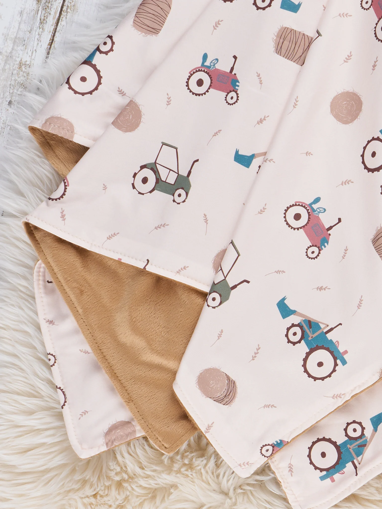 Rolling Fields Blanket - Image 2