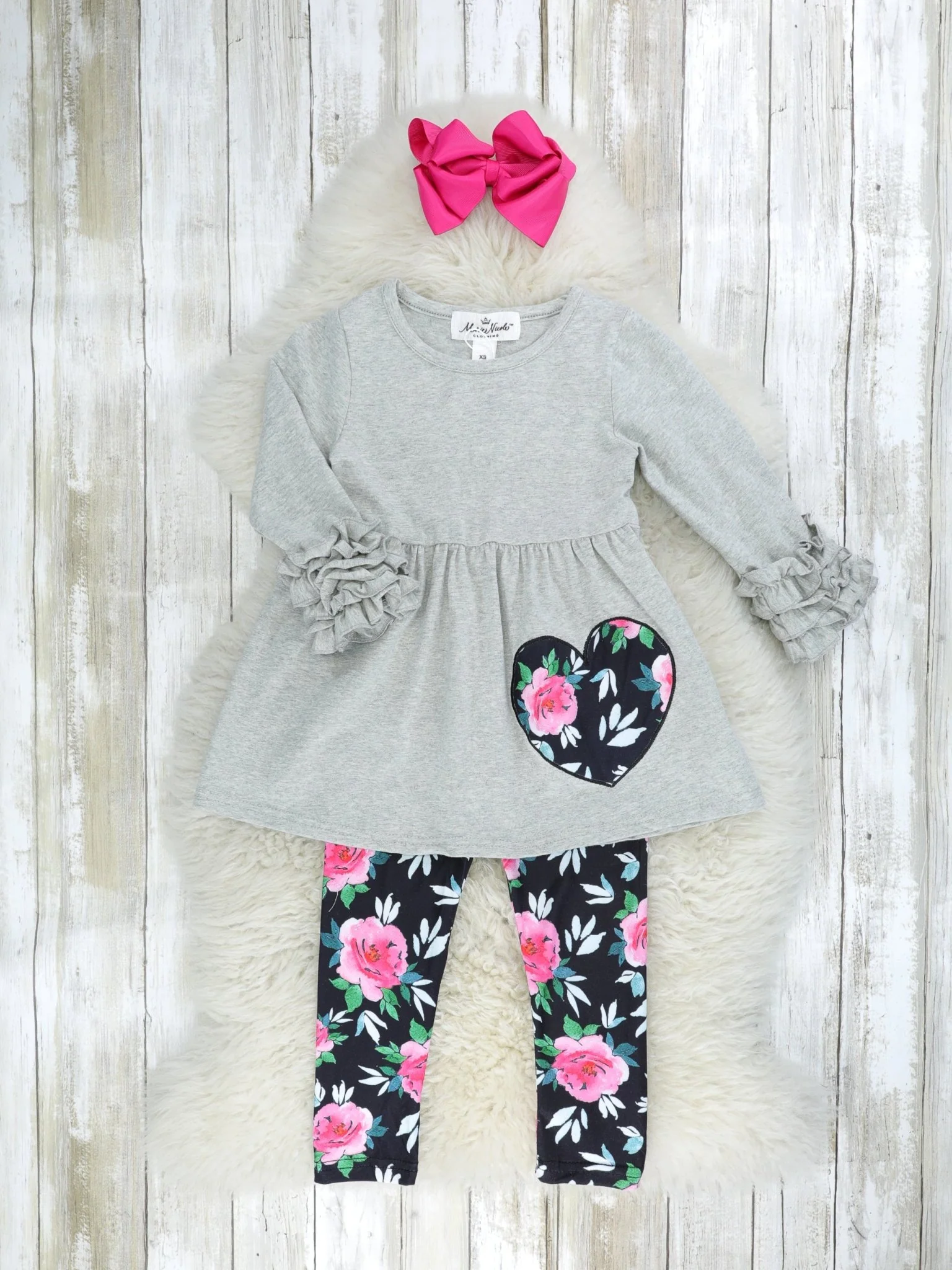 Rose Heart Icing Ruffle 3-Piece Outfit - Image 2