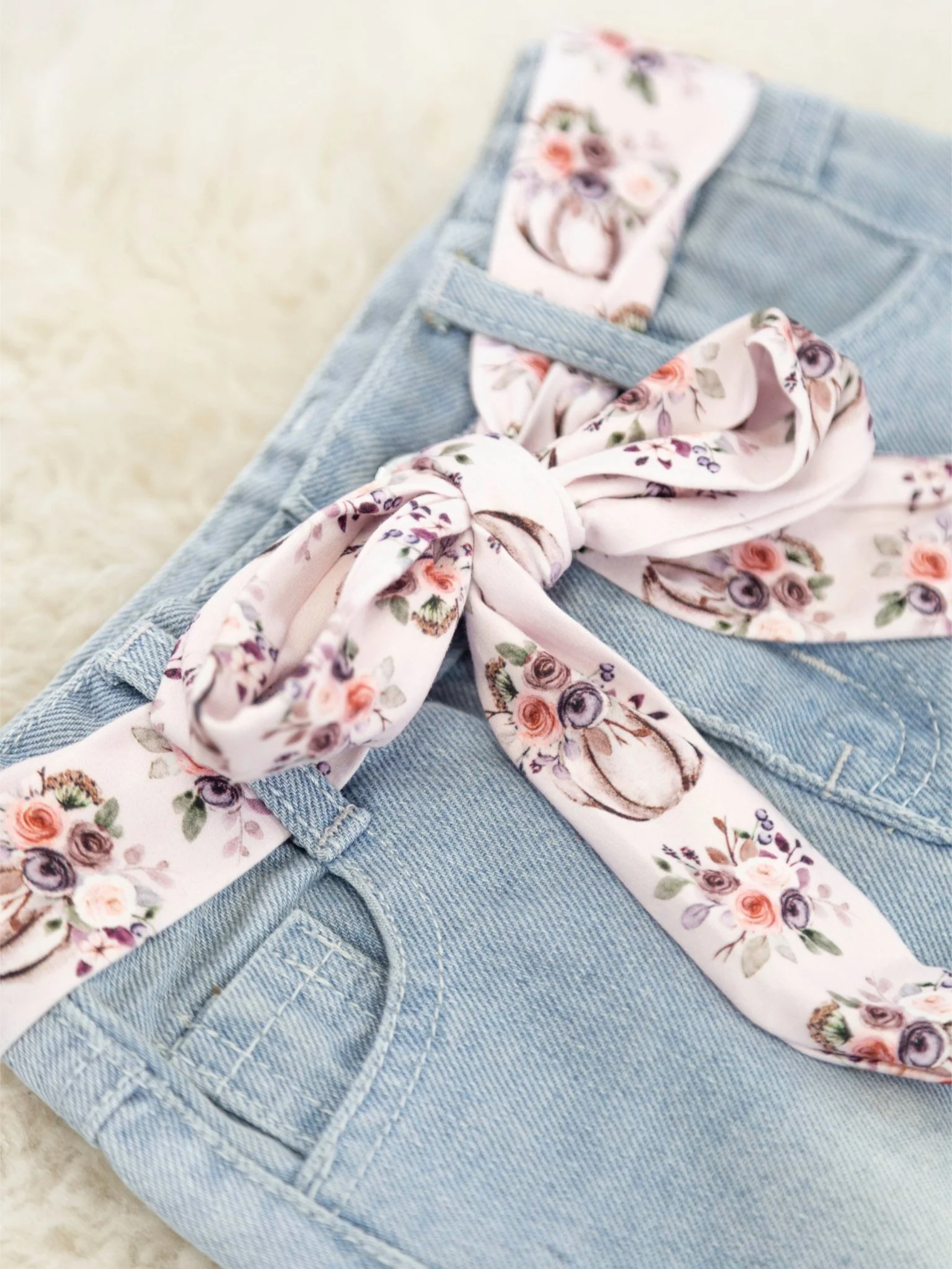Rose Pink Ruffle Top & Distressed Denim Outfit - Image 3