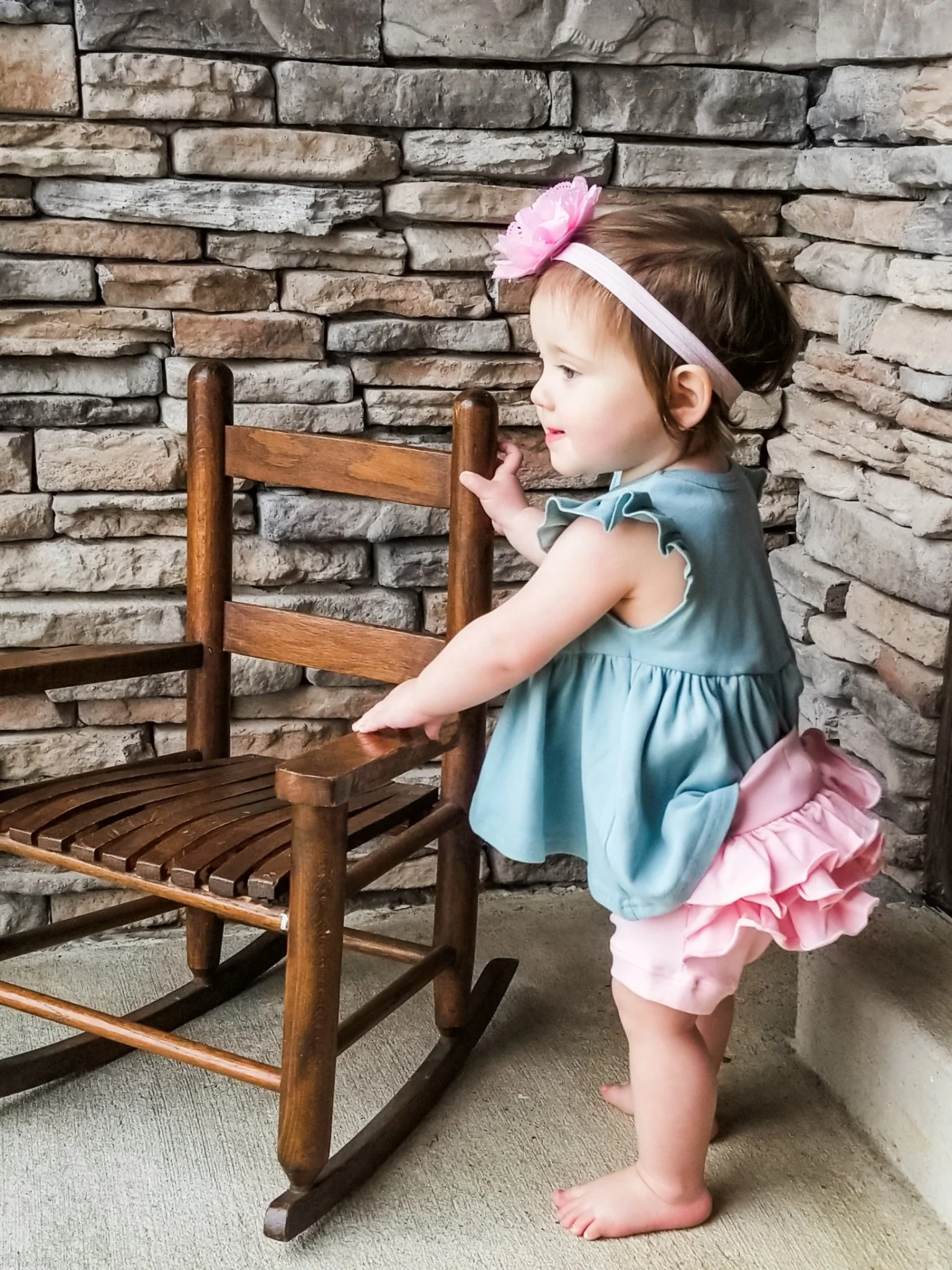 Ruffle Bloomer - Icy Pink